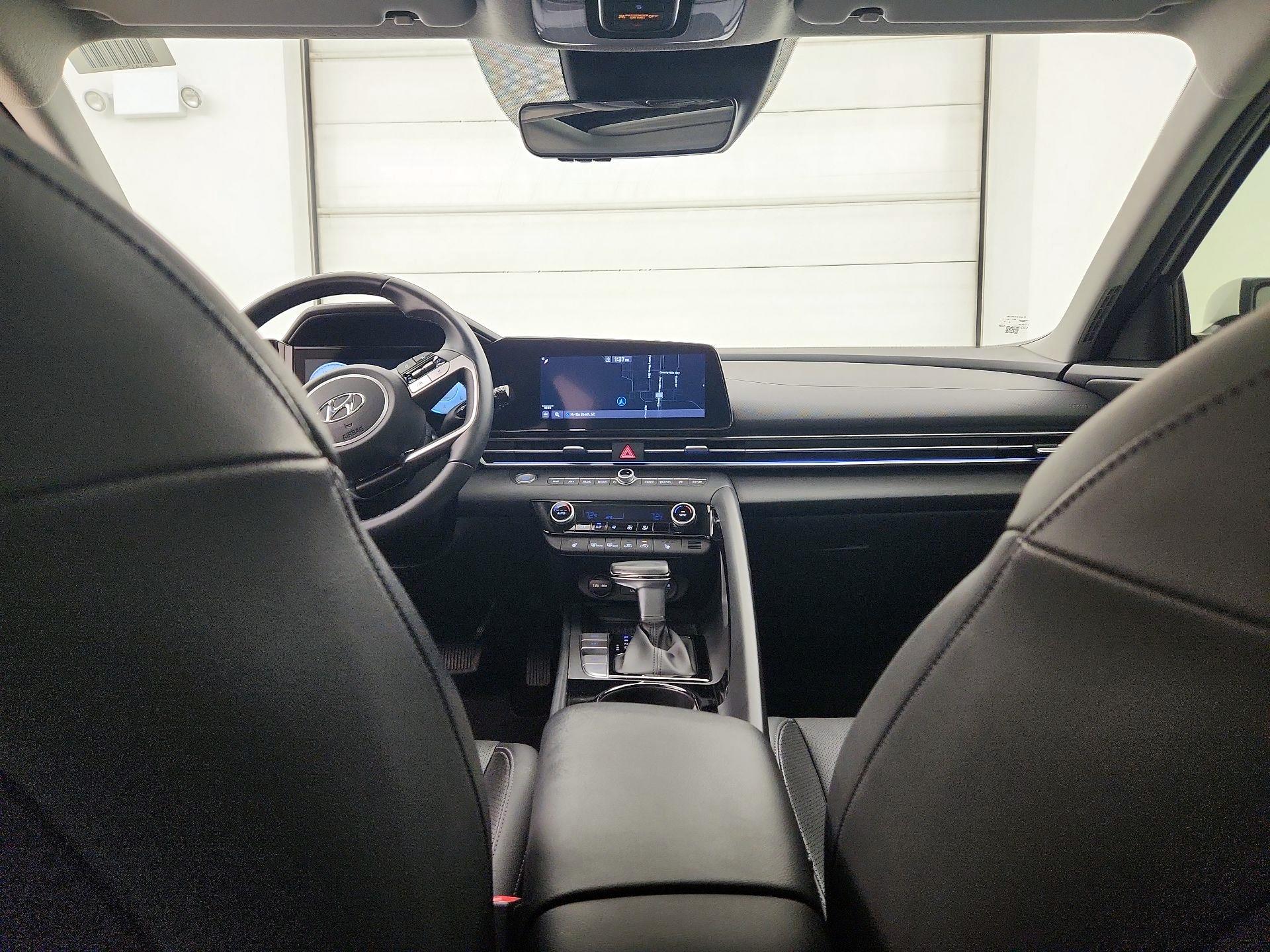 Thumbnail: 2021 Hyundai Elantra - 9