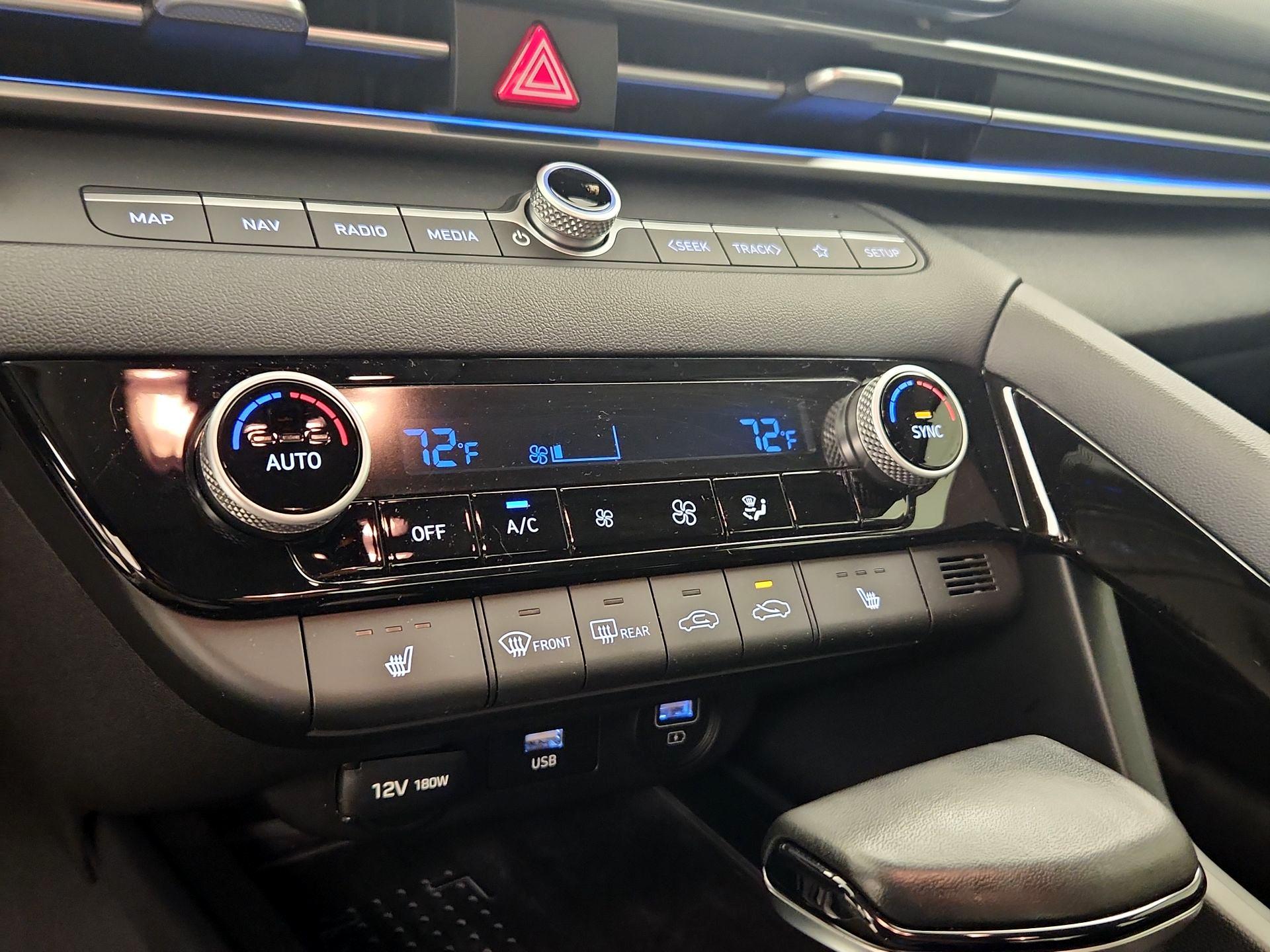 Thumbnail: 2021 Hyundai Elantra - 17