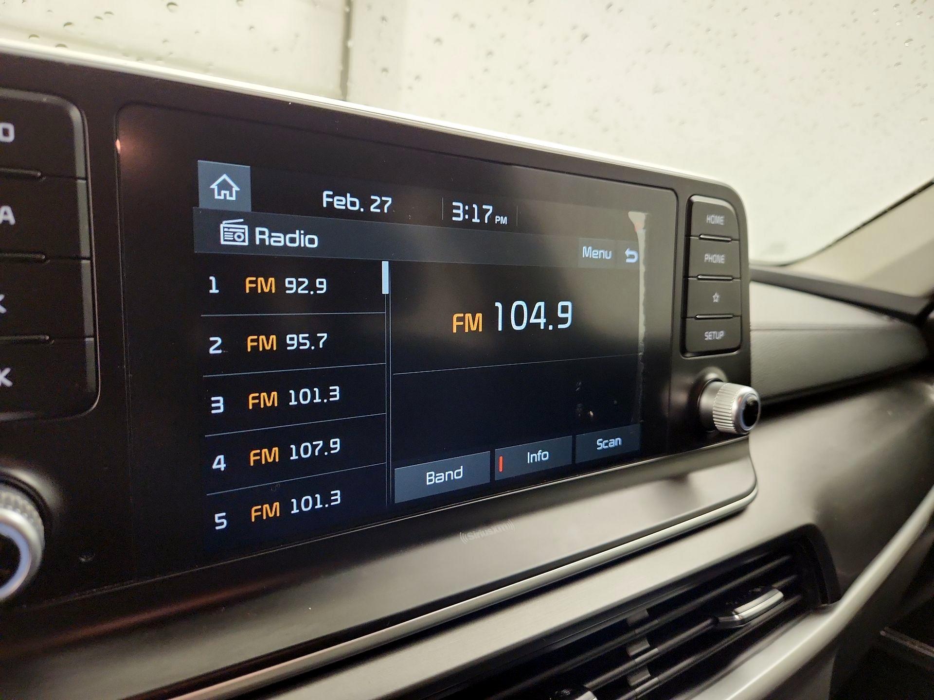 Thumbnail: 2020 Kia Telluride - 15