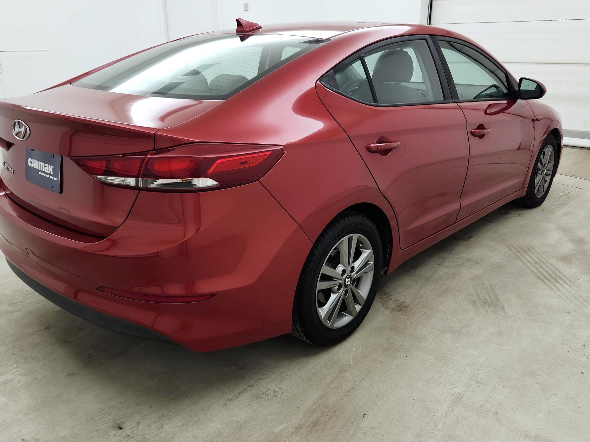 Thumbnail: 2018 Hyundai Elantra - 5