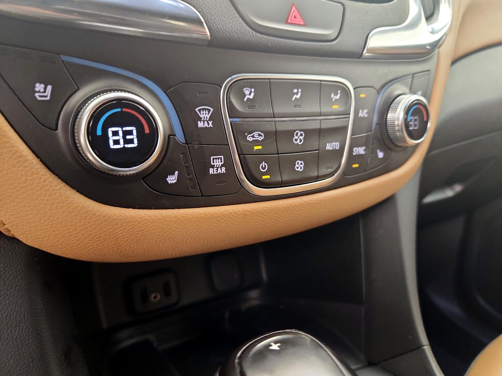 Thumbnail: 2018 Chevrolet Equinox - 16