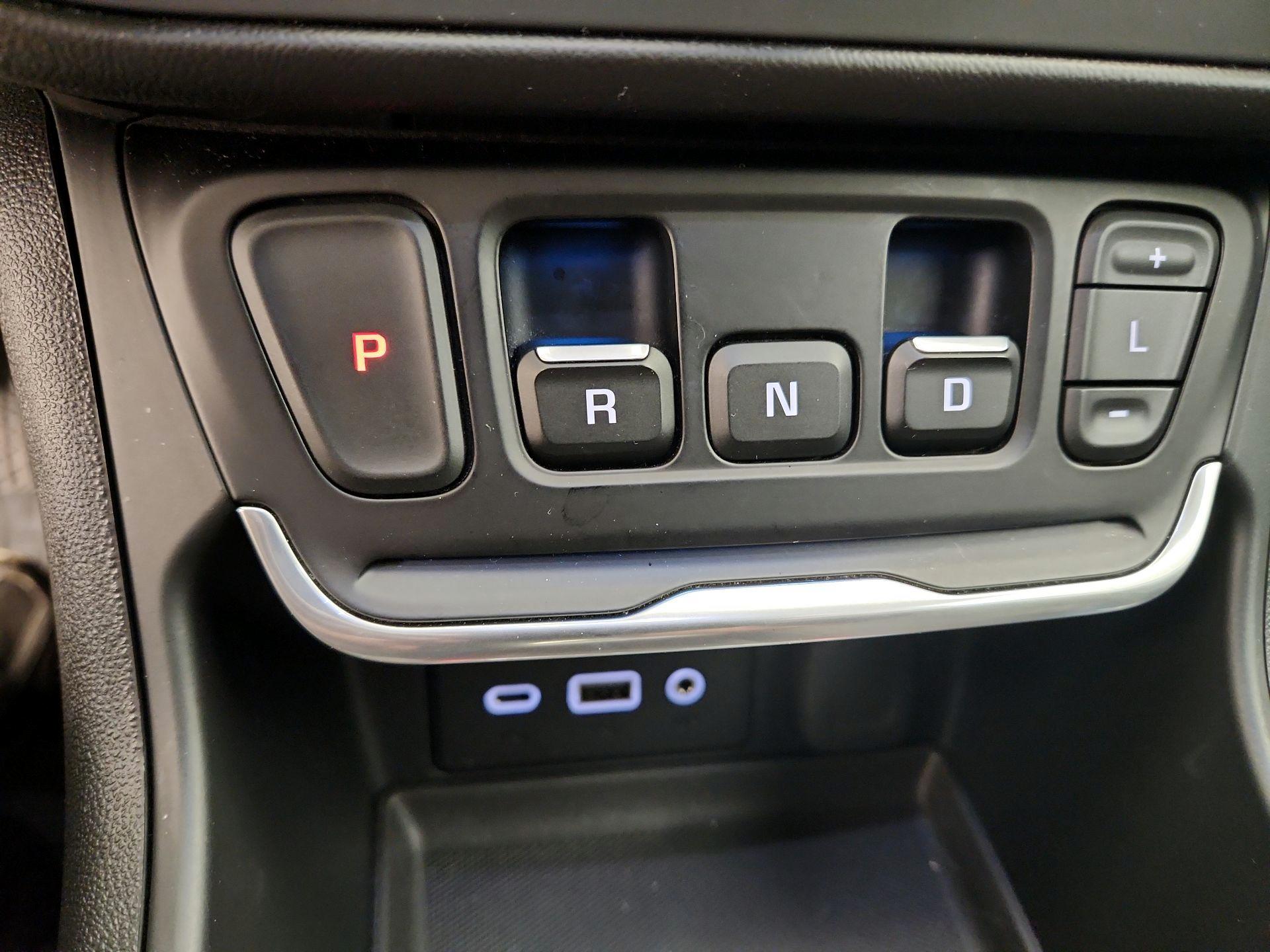 Thumbnail: 2021 GMC Terrain - 17