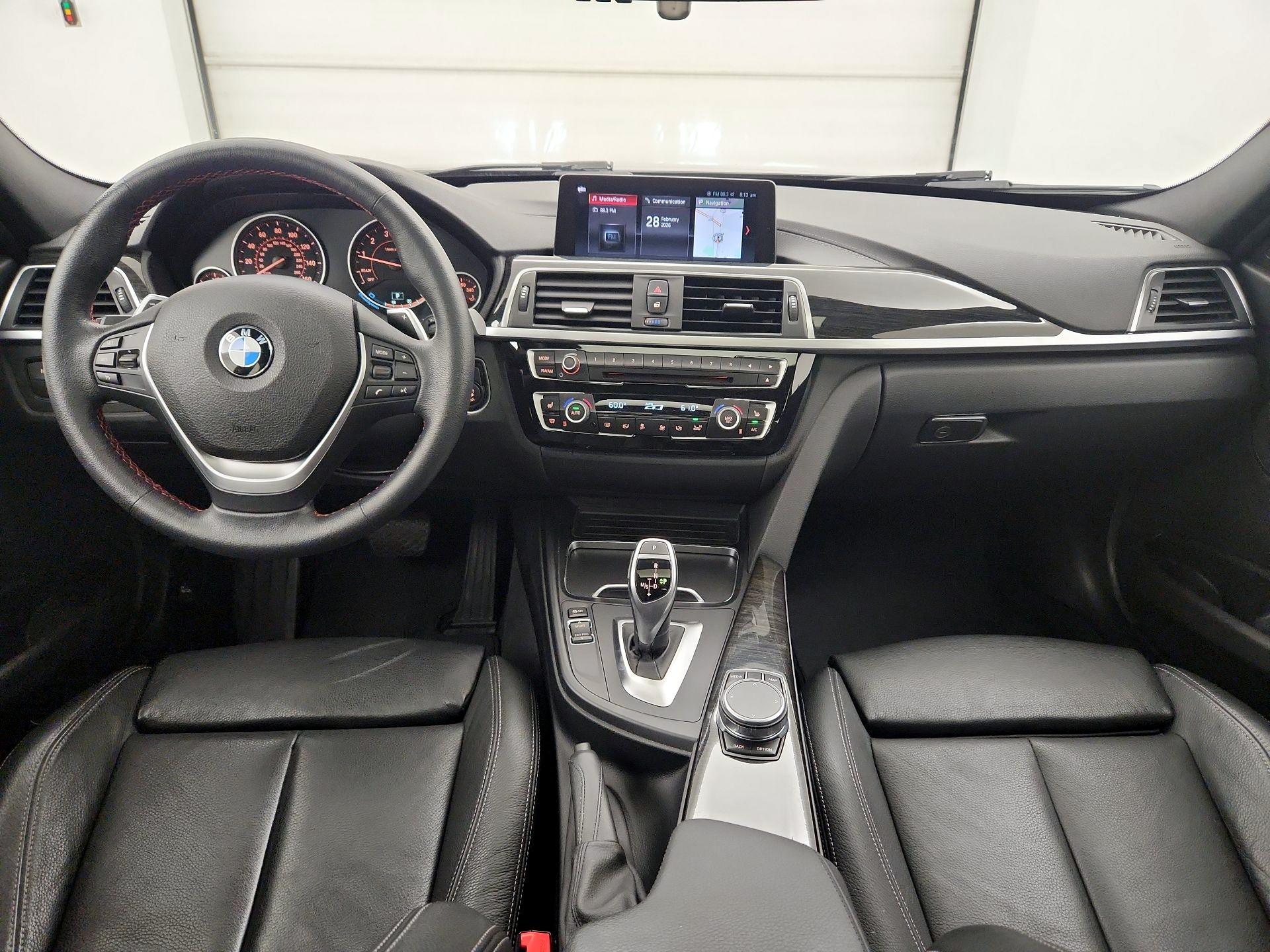 Thumbnail: 2018 BMW 3 Series - 9