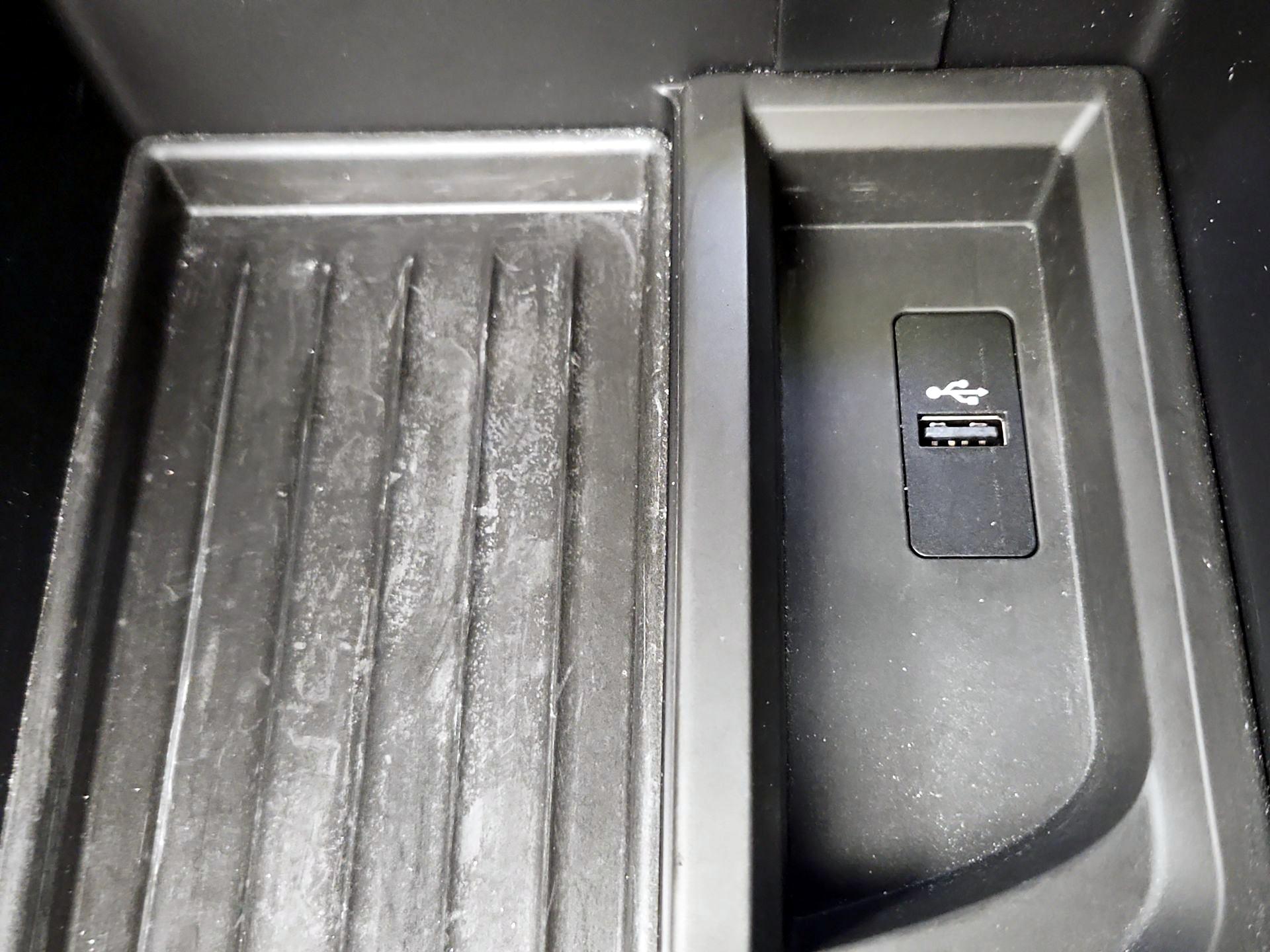 Thumbnail: 2018 BMW 3 Series - 19