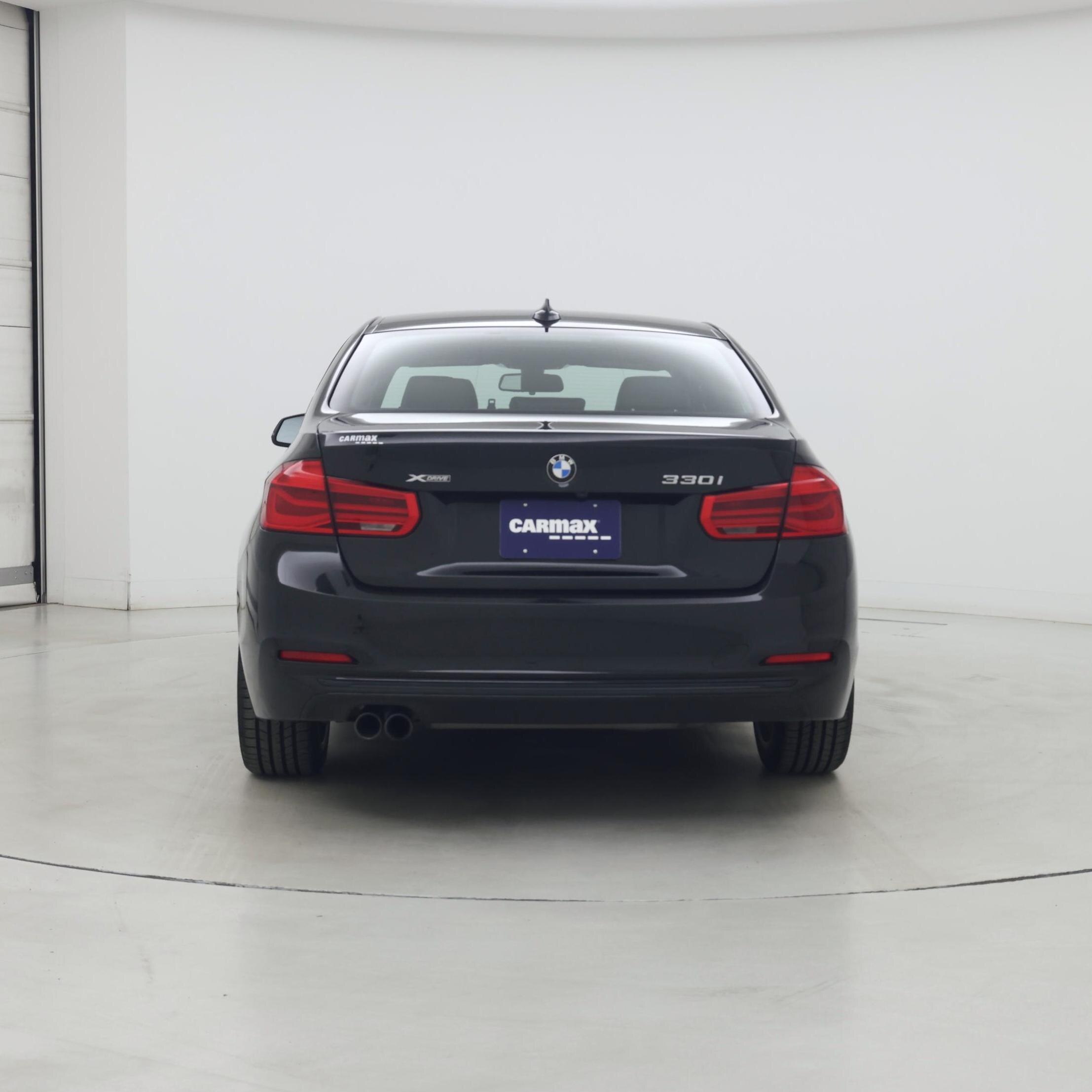 Thumbnail: 2018 BMW 3 Series - 6