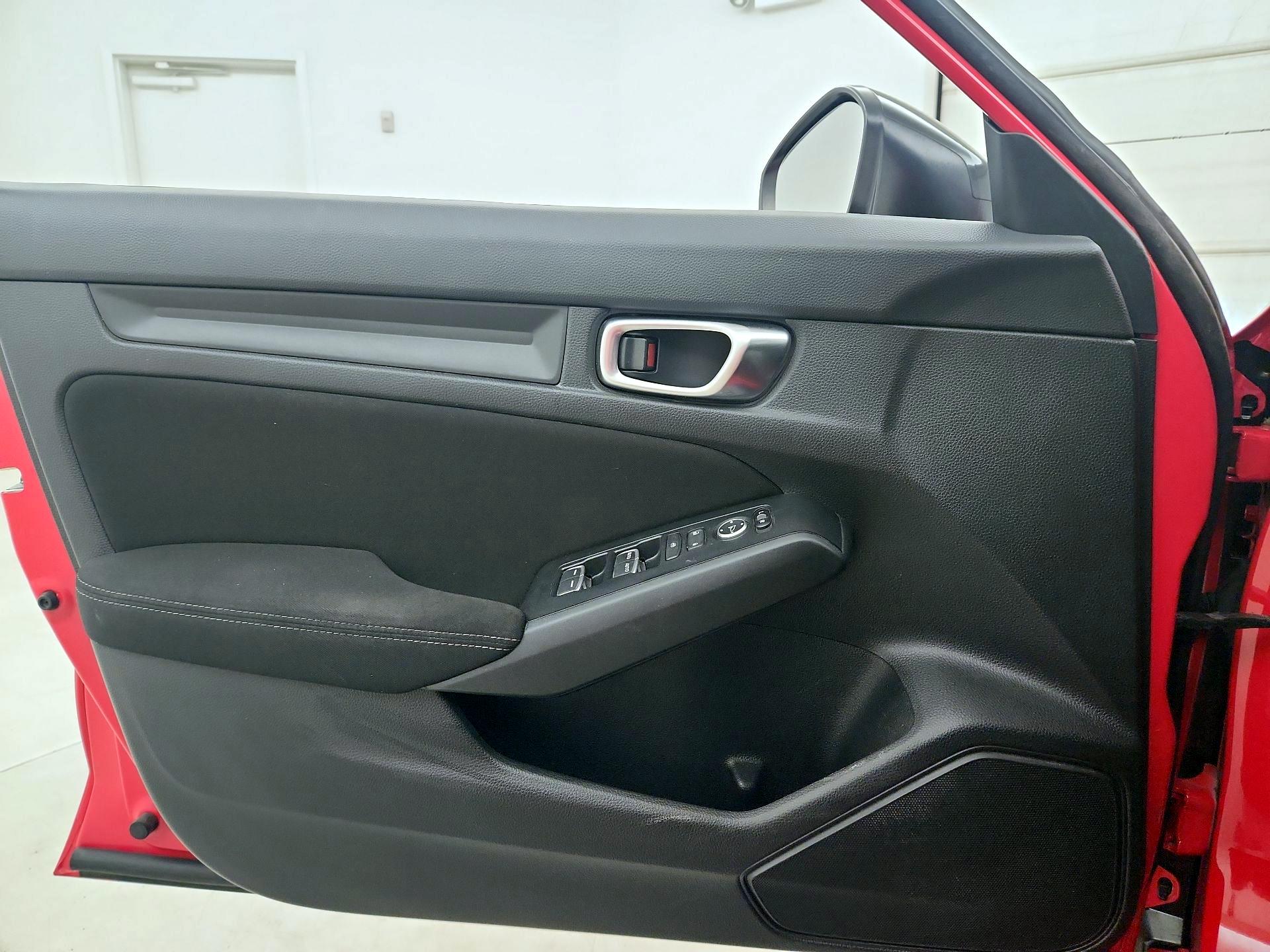 Thumbnail: 2023 Honda Civic - 12