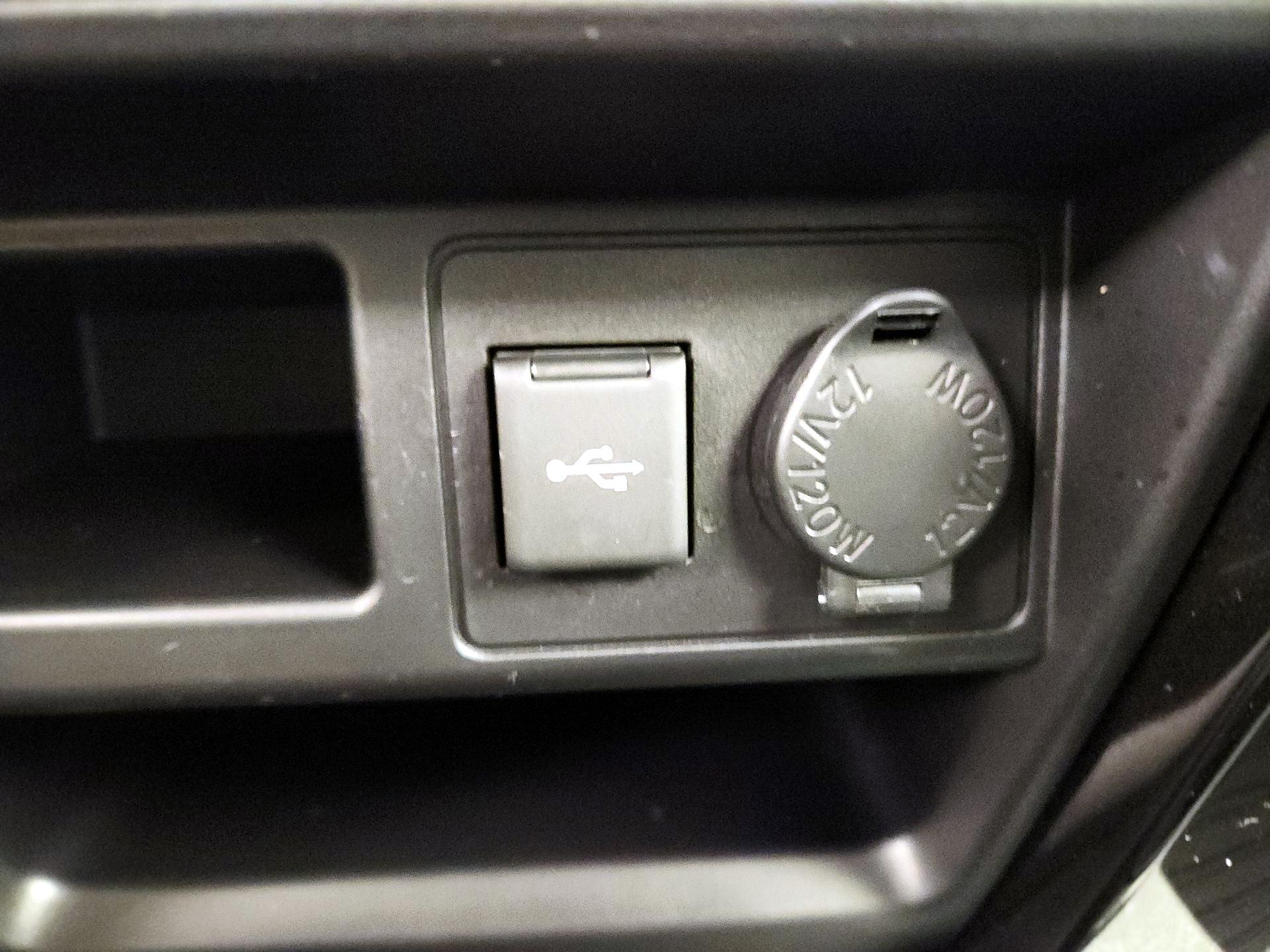 Thumbnail: 2021 Toyota 4Runner - 19