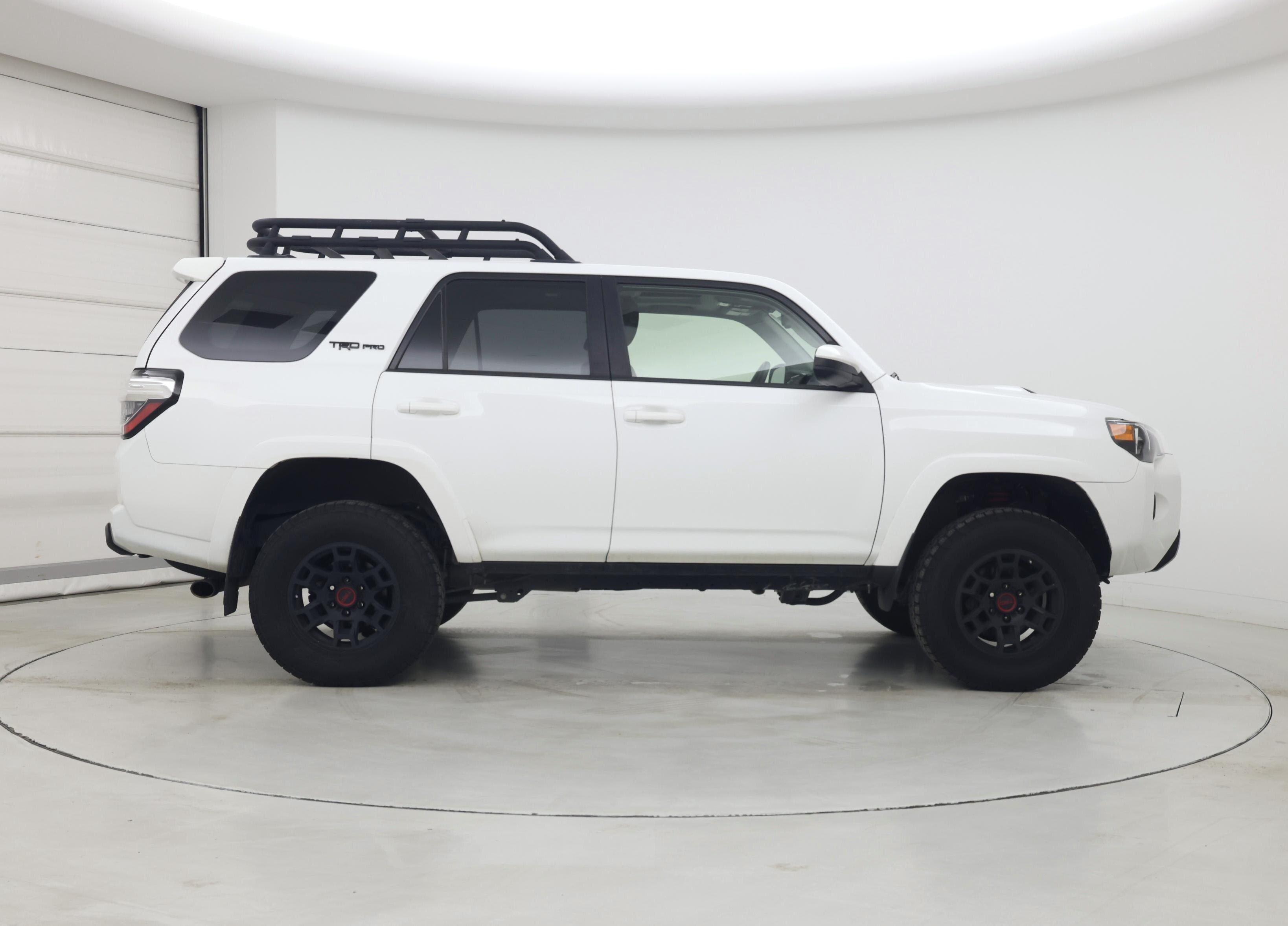 Thumbnail: 2021 Toyota 4Runner - 7