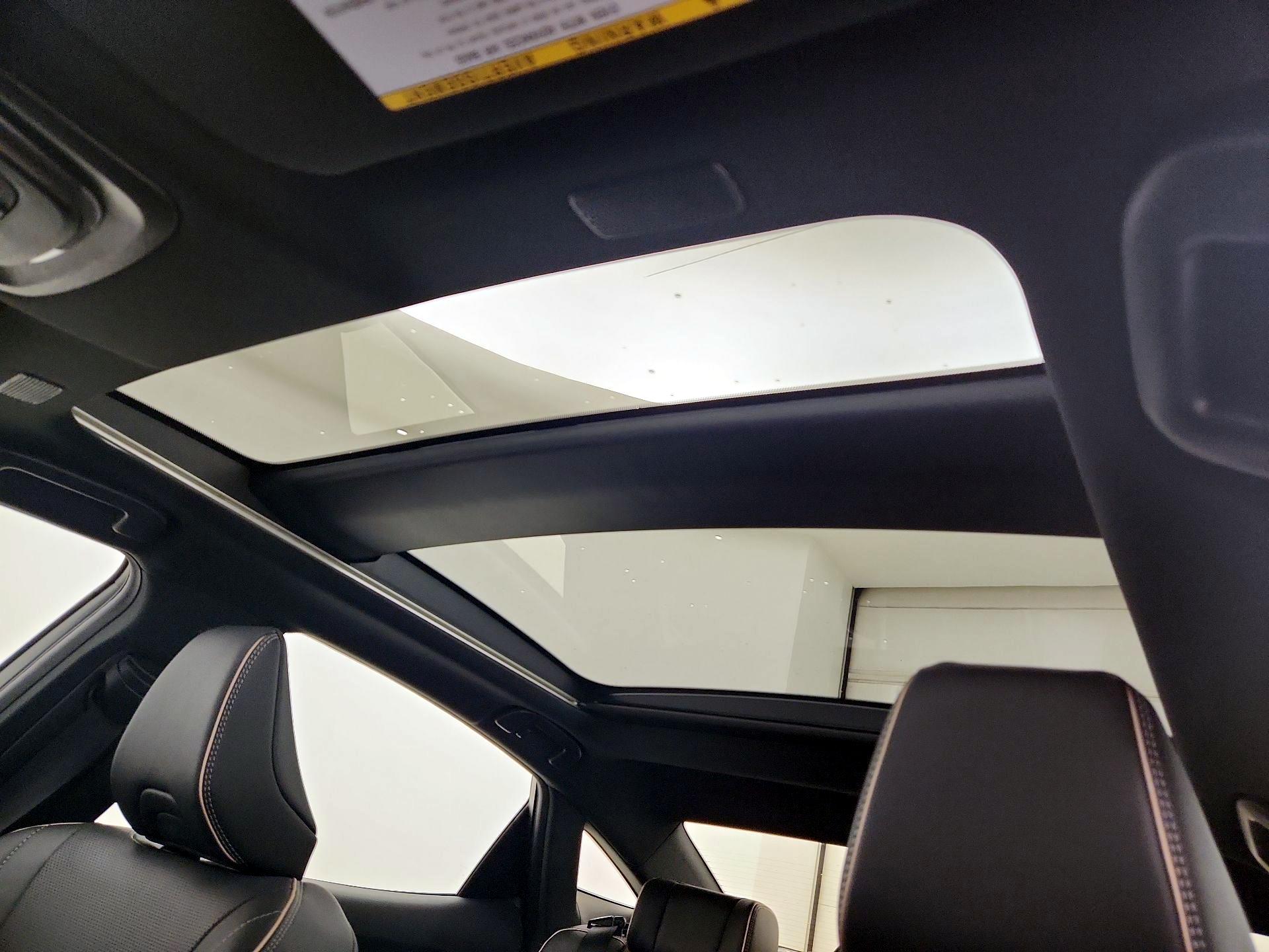 Thumbnail: 2026 Toyota Crown - 19