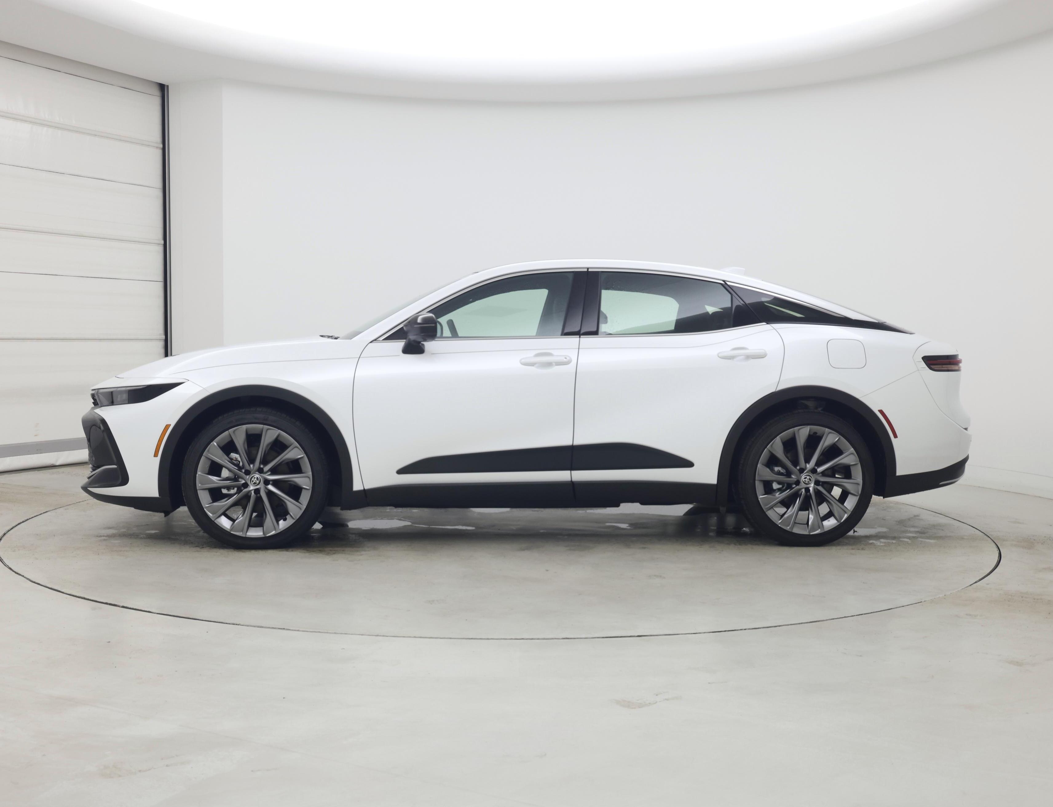 Thumbnail: 2026 Toyota Crown - 3