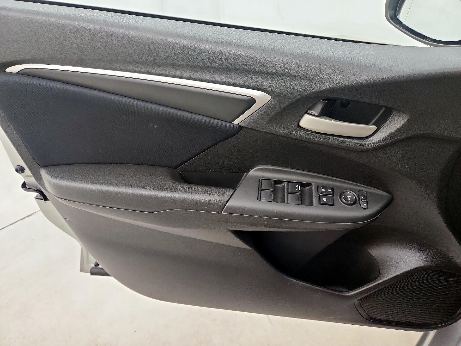 Thumbnail: 2016 Honda Fit - 10