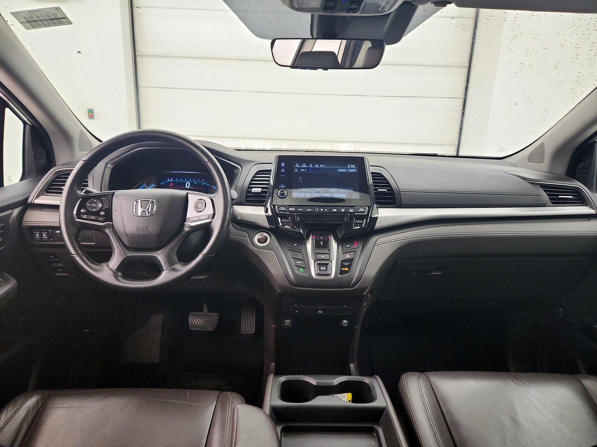 Thumbnail: 2018 Honda Odyssey - 9