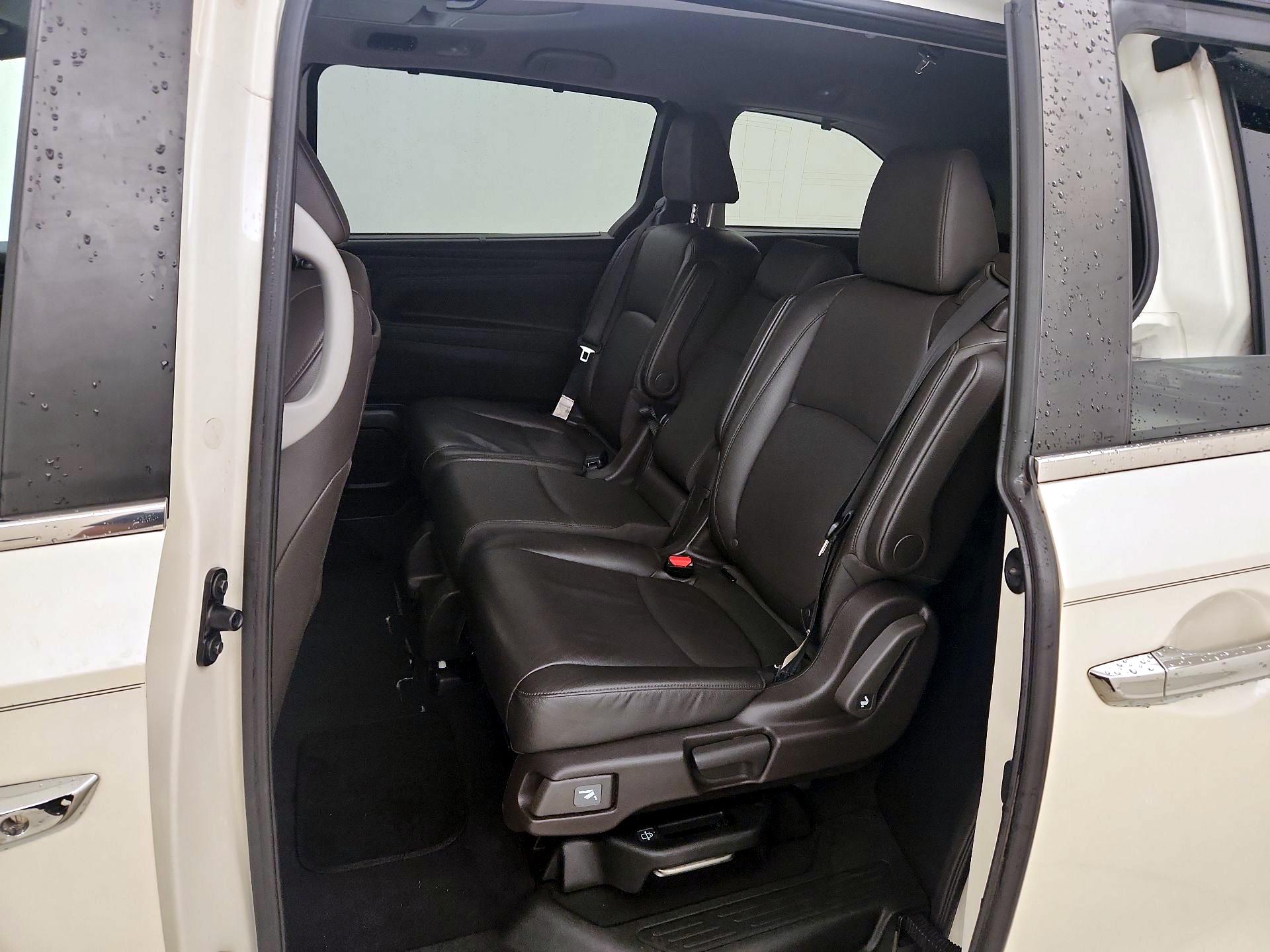 Thumbnail: 2018 Honda Odyssey - 20