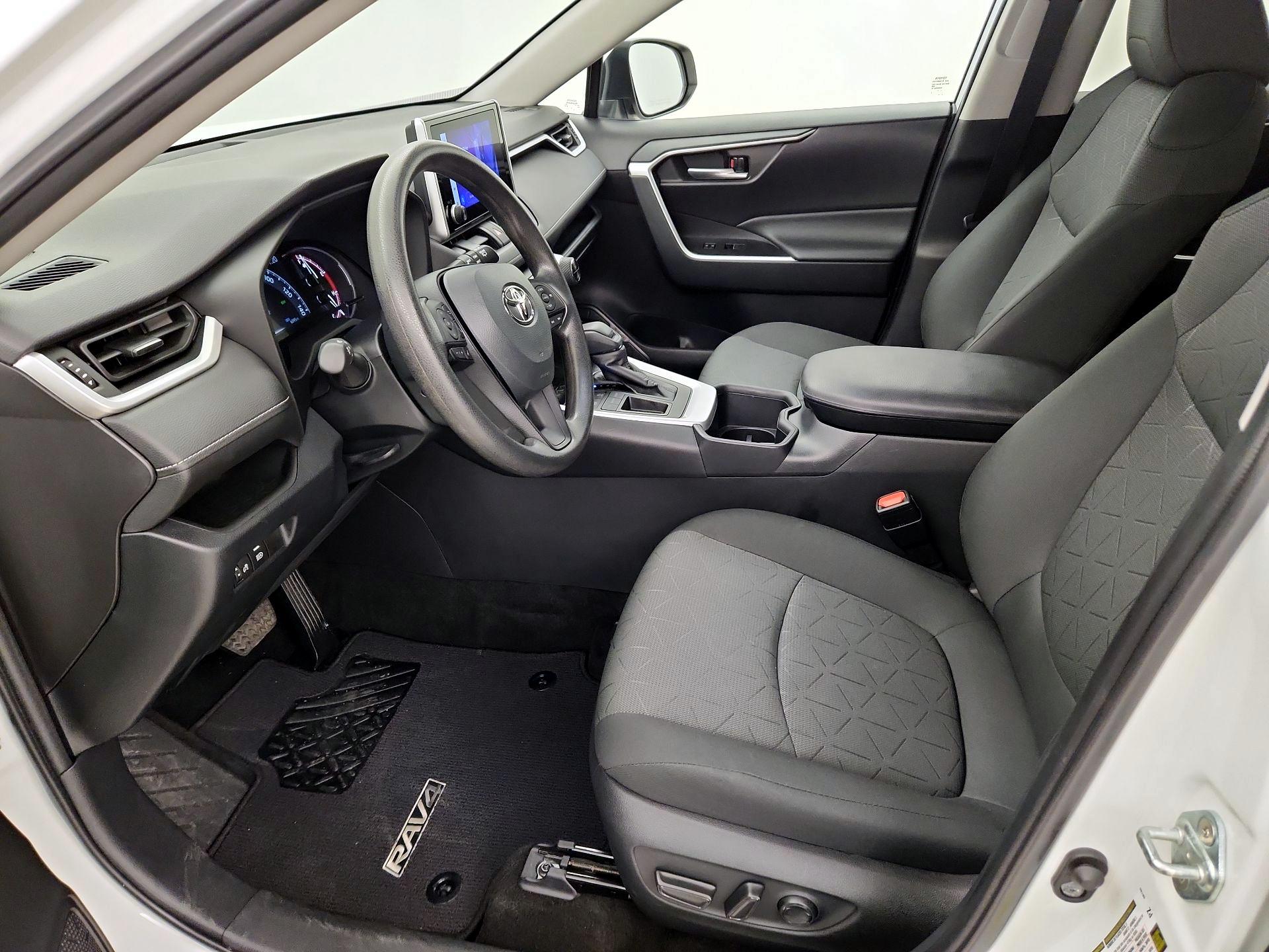 Thumbnail: 2023 Toyota RAV4 - 9