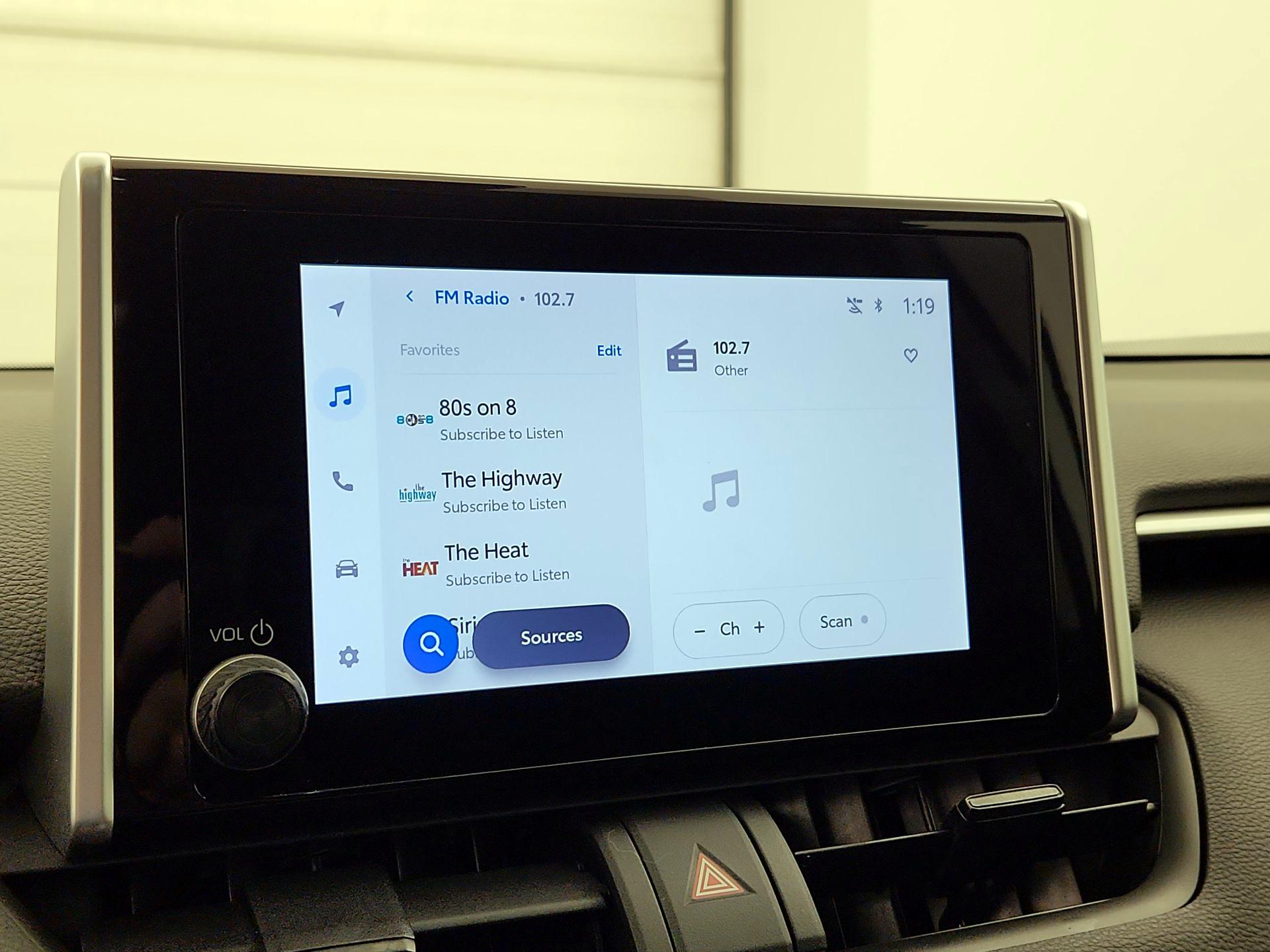 Thumbnail: 2023 Toyota RAV4 - 13