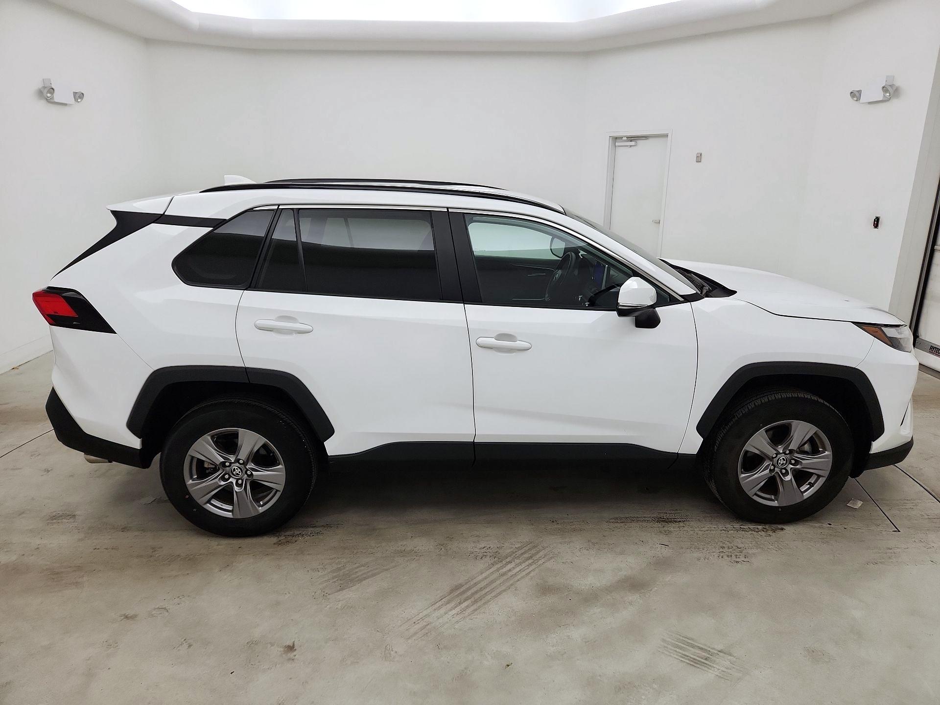 Thumbnail: 2023 Toyota RAV4 - 4