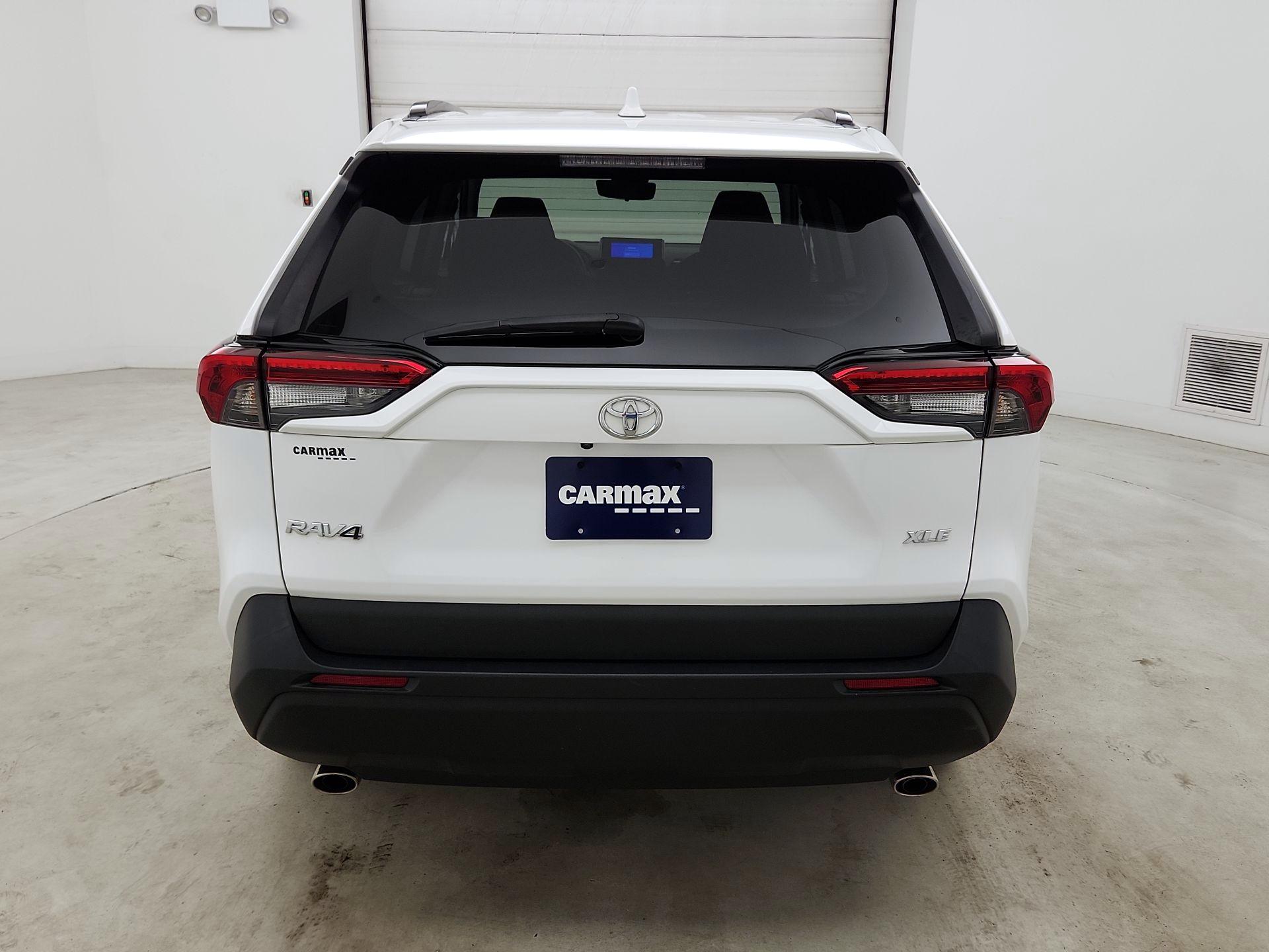 Thumbnail: 2023 Toyota RAV4 - 6