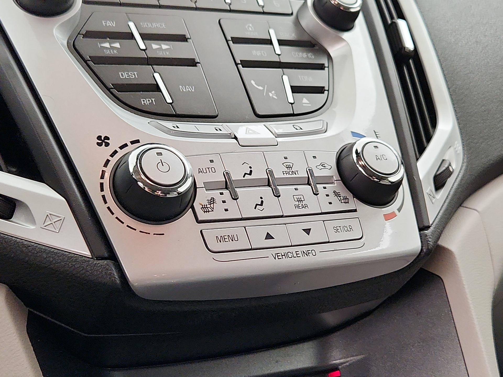 Thumbnail: 2014 GMC Terrain - 15