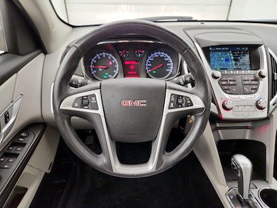 Steering Wheel & Instrument Cluster (On)