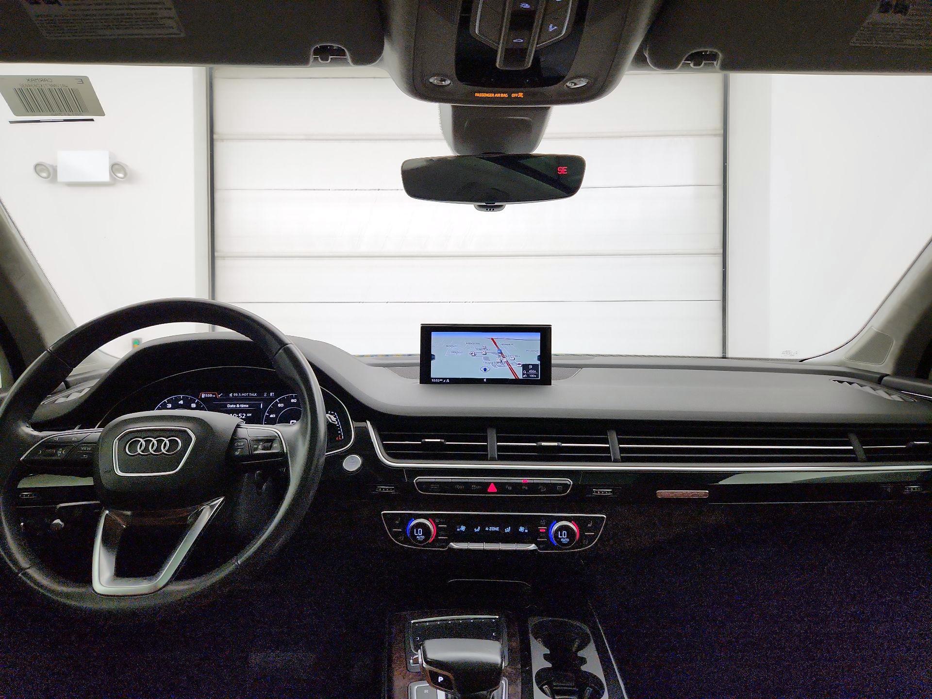 Thumbnail: 2019 Audi Q7 - 8