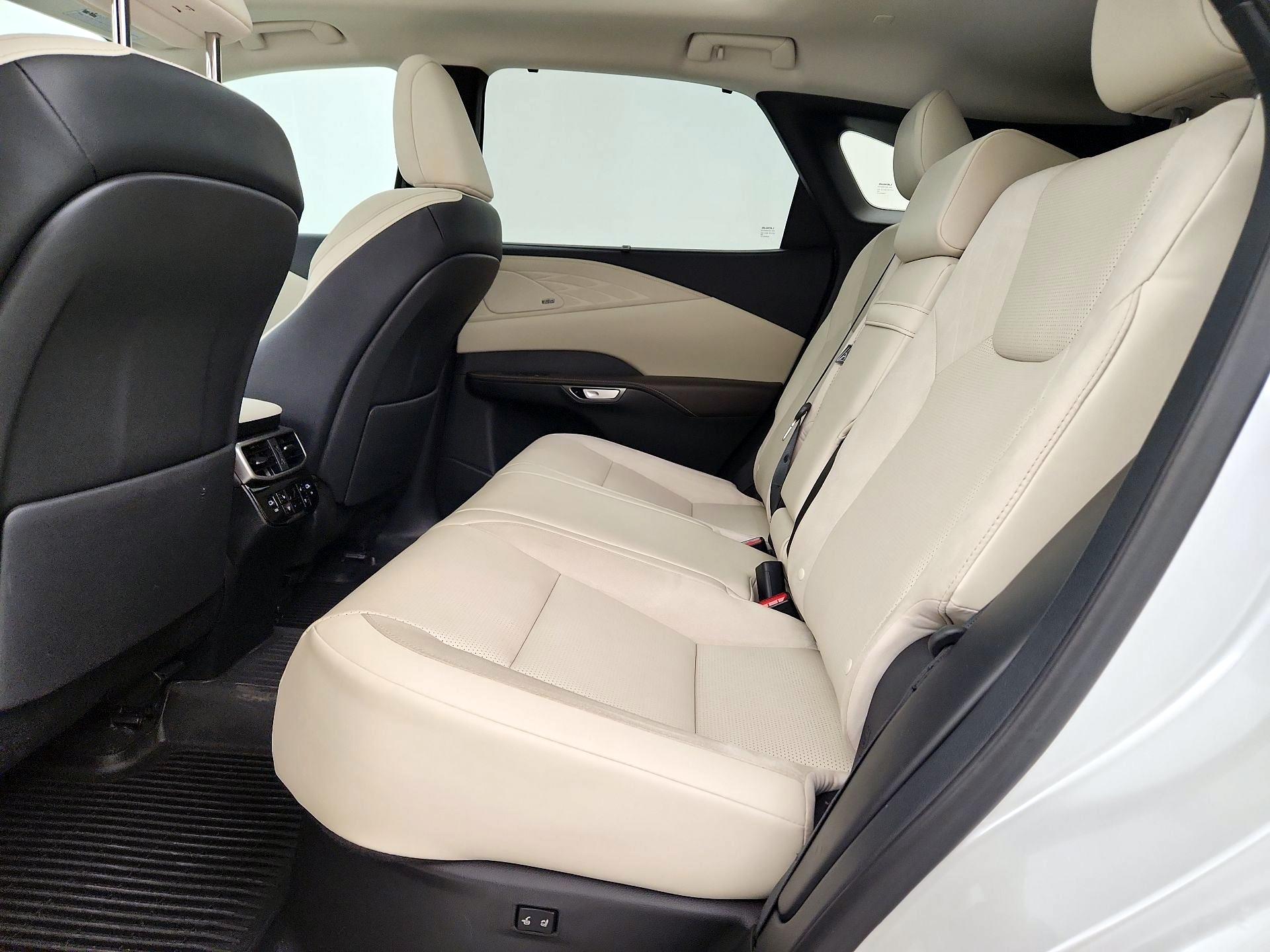 Thumbnail: 2023 Lexus RX - 20