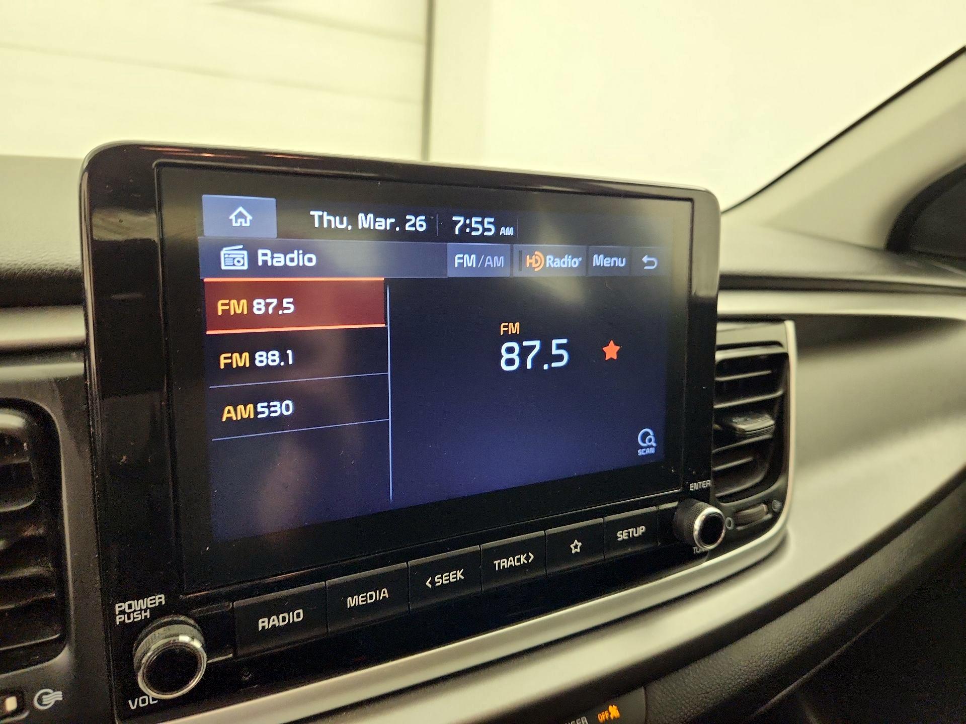 Thumbnail: 2021 Kia Rio - 13