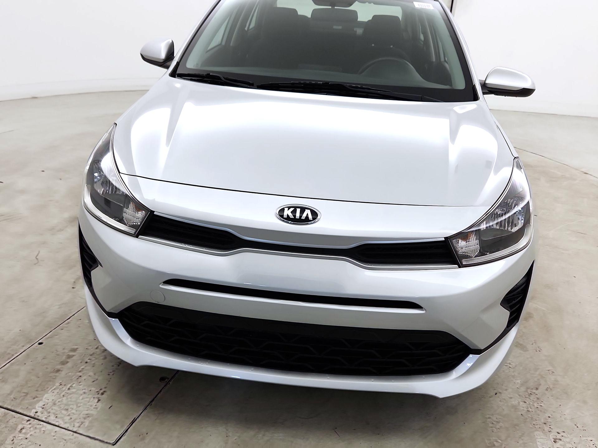 Thumbnail: 2021 Kia Rio - 2