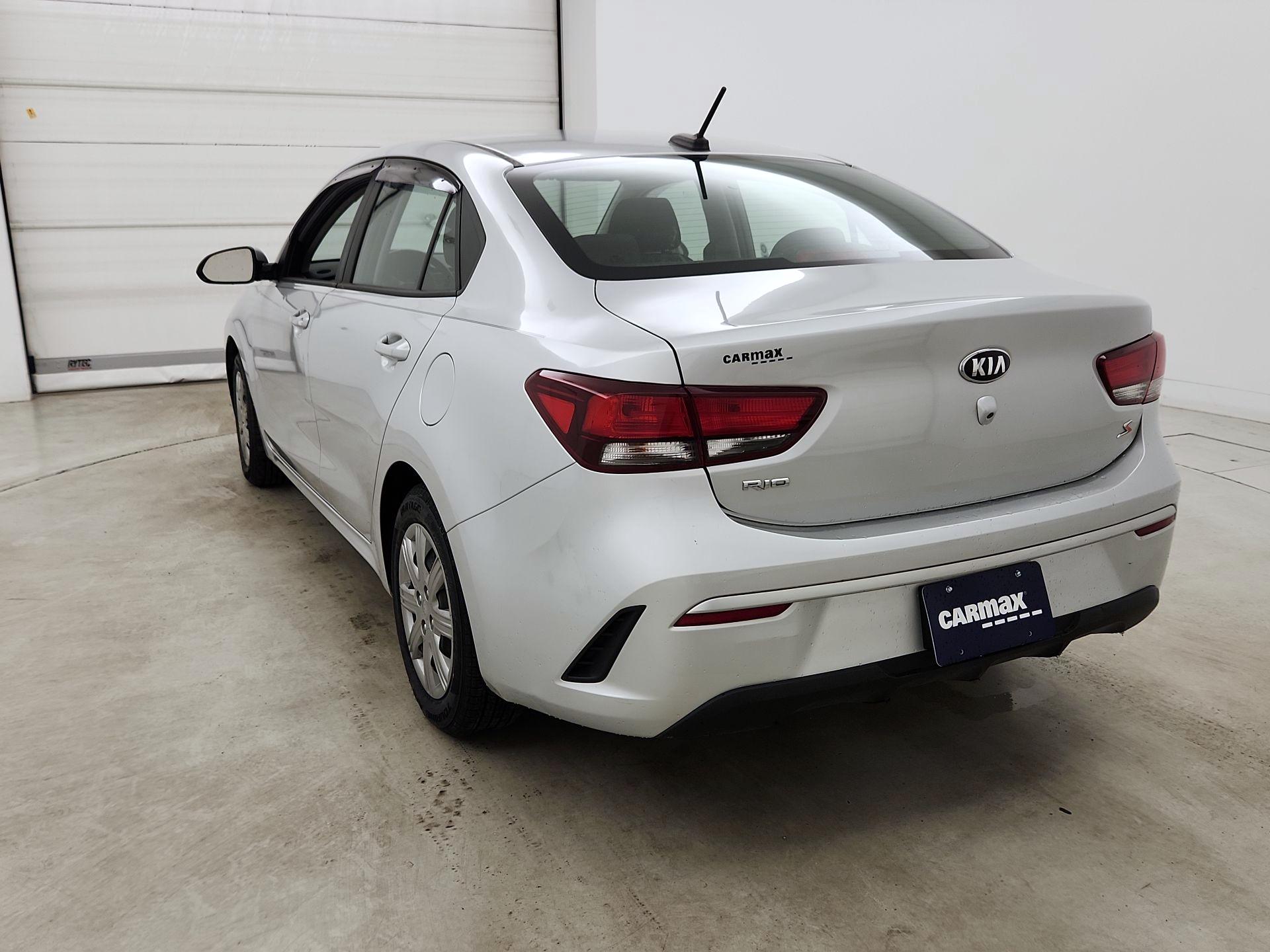Thumbnail: 2021 Kia Rio - 7