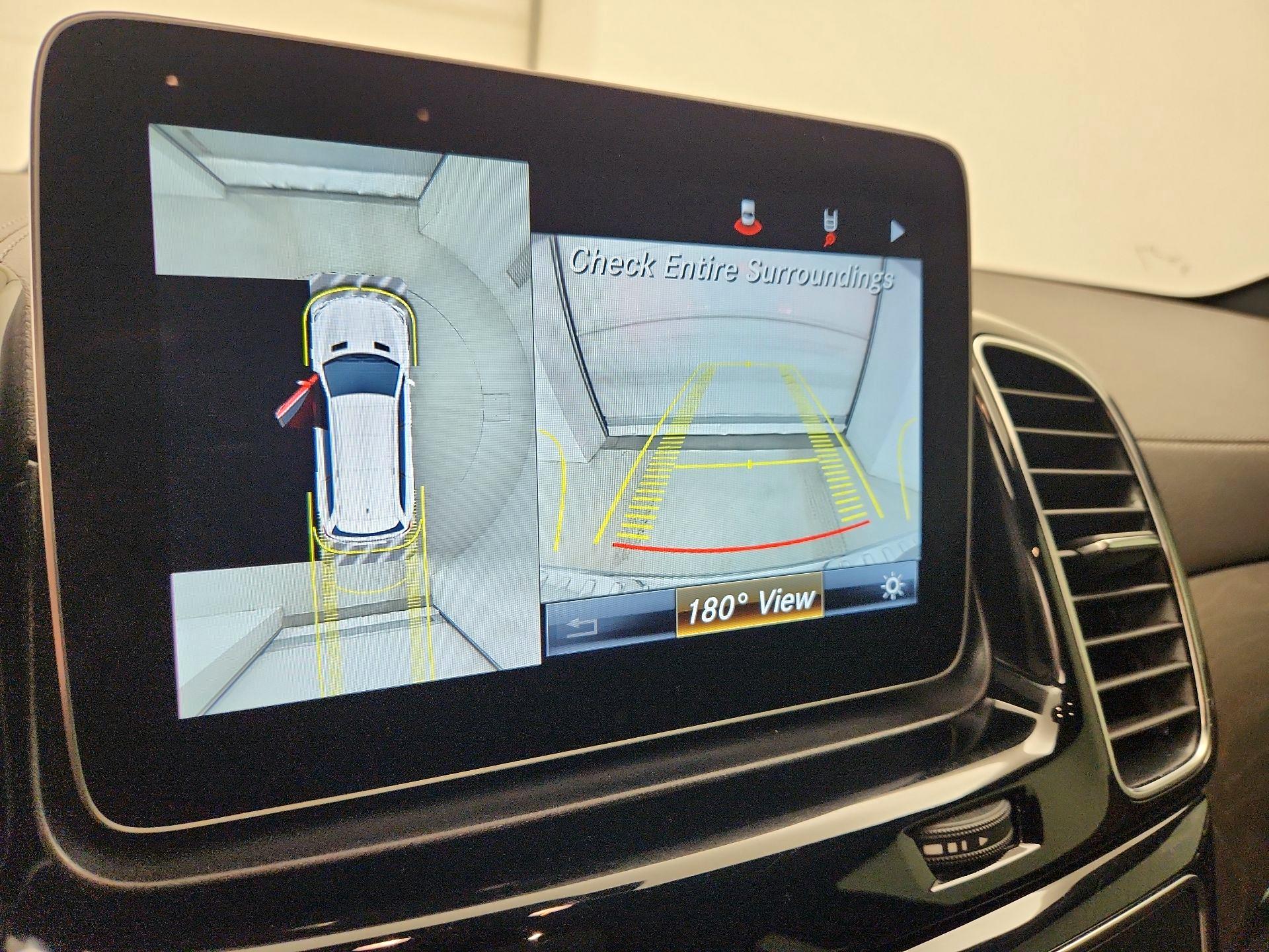 Thumbnail: 2019 Mercedes-Benz GLS - 15