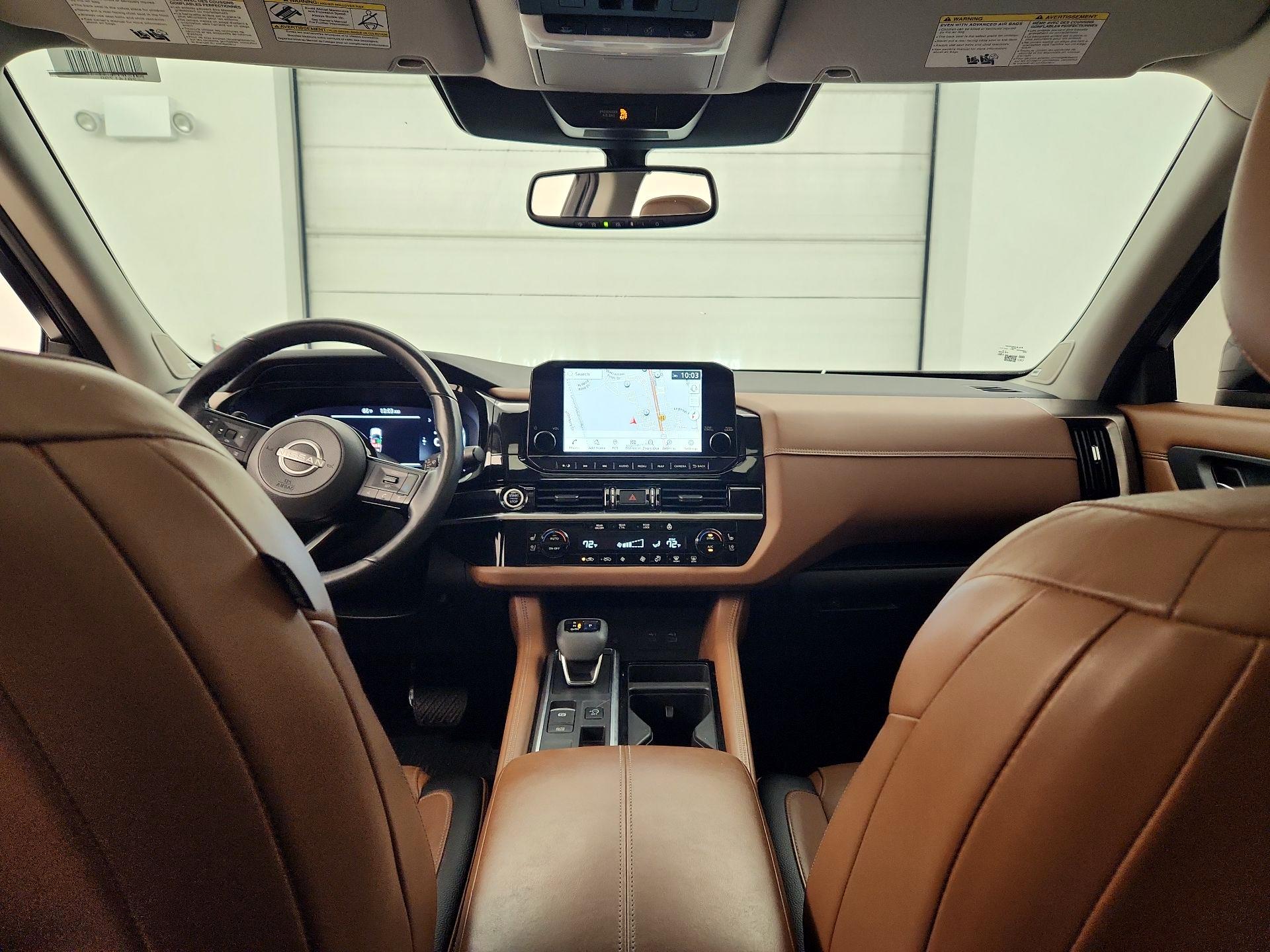 Thumbnail: 2022 Nissan Pathfinder - 9