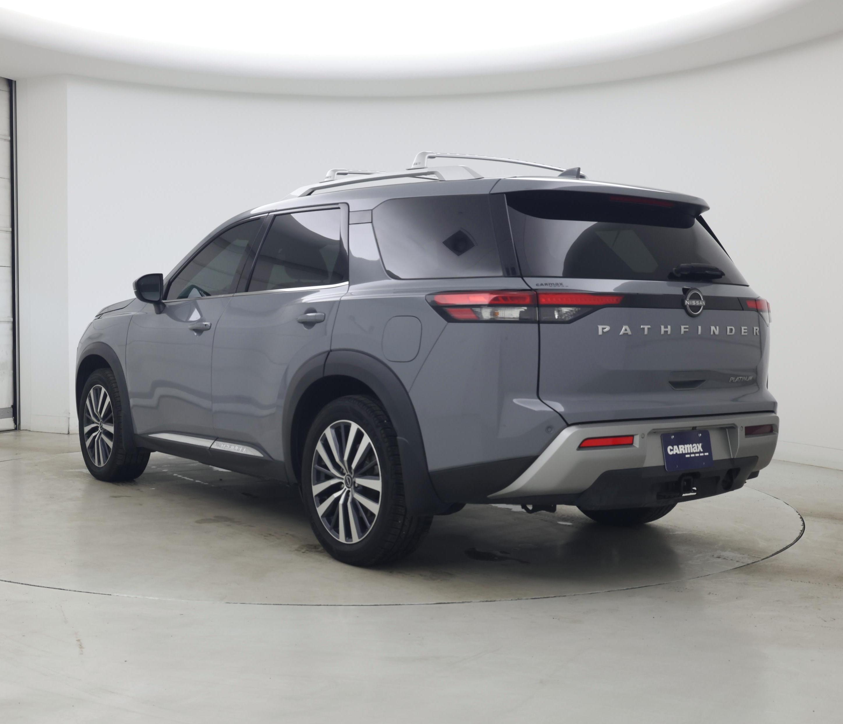 Thumbnail: 2022 Nissan Pathfinder - 2