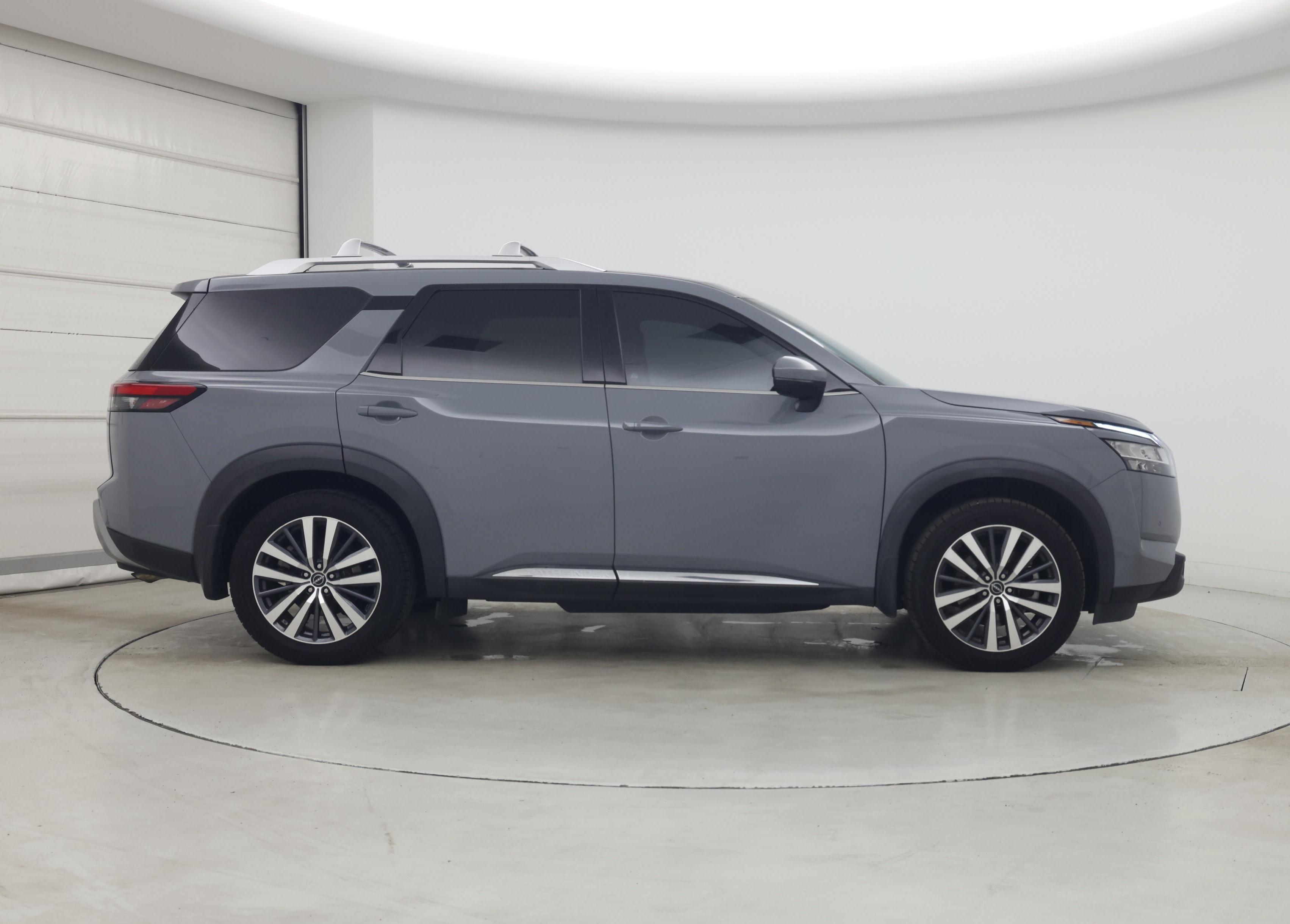 Thumbnail: 2022 Nissan Pathfinder - 7