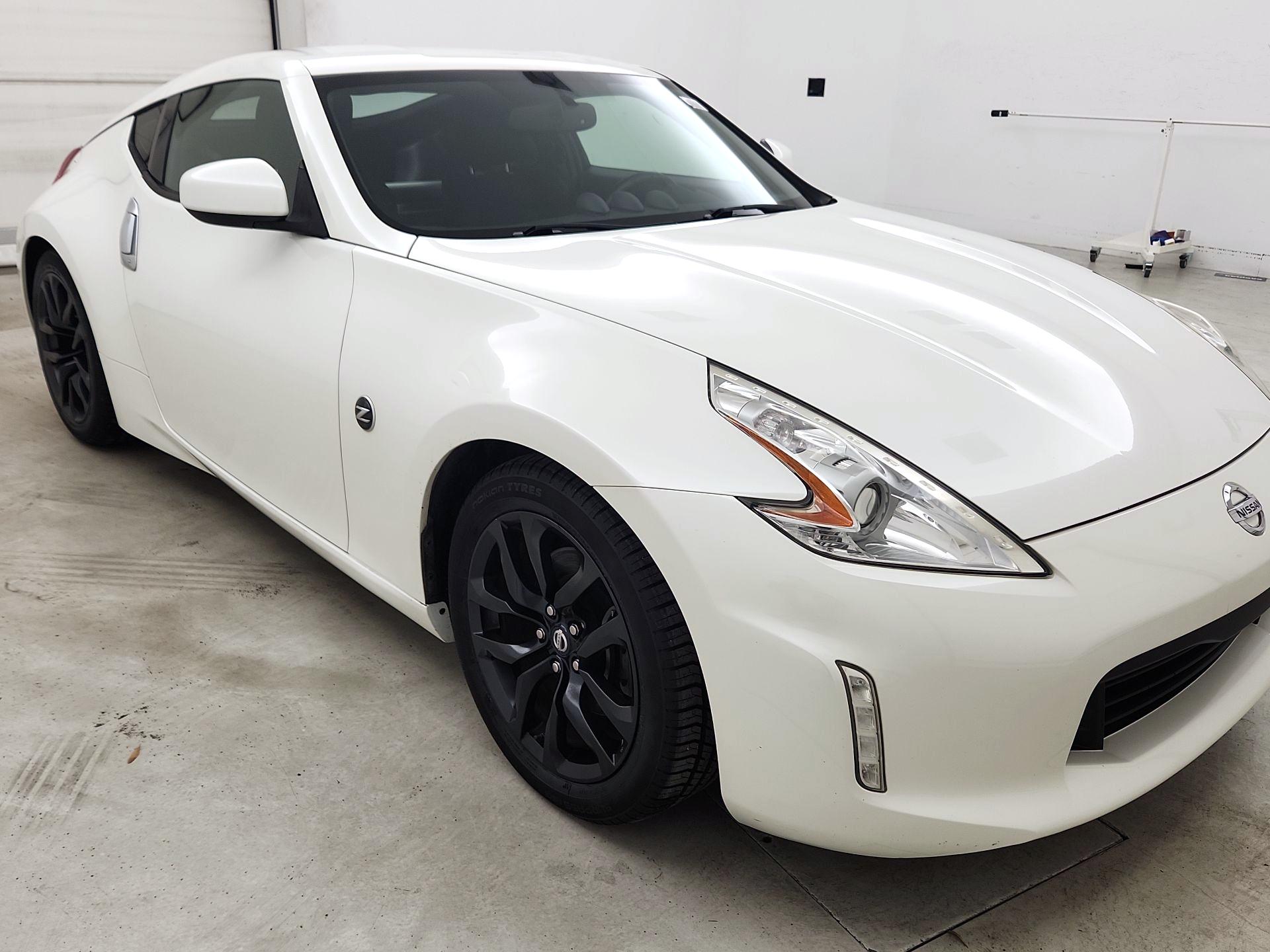 Thumbnail: 2015 Nissan Z - 1
