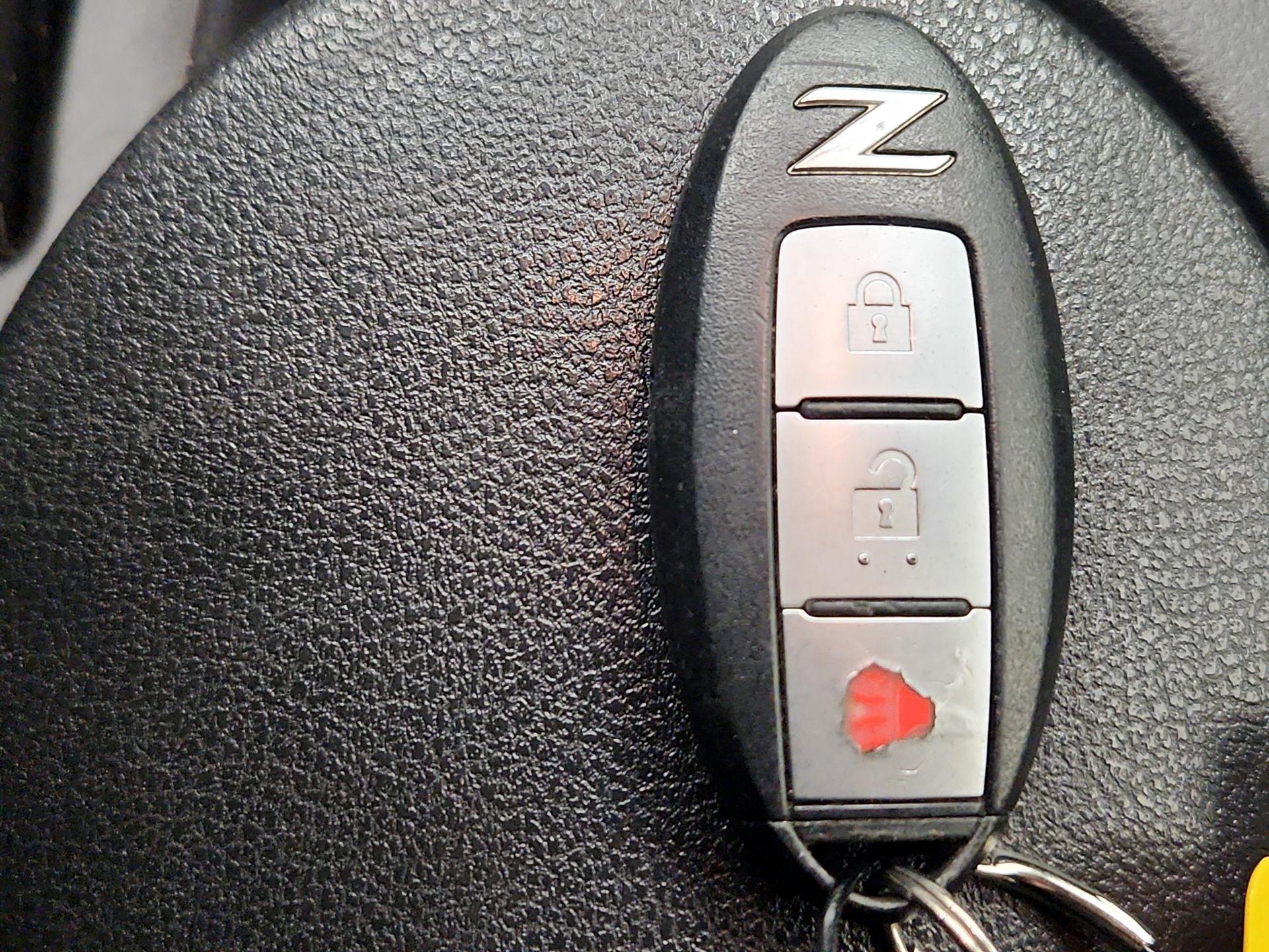 Thumbnail: 2015 Nissan Z - 18