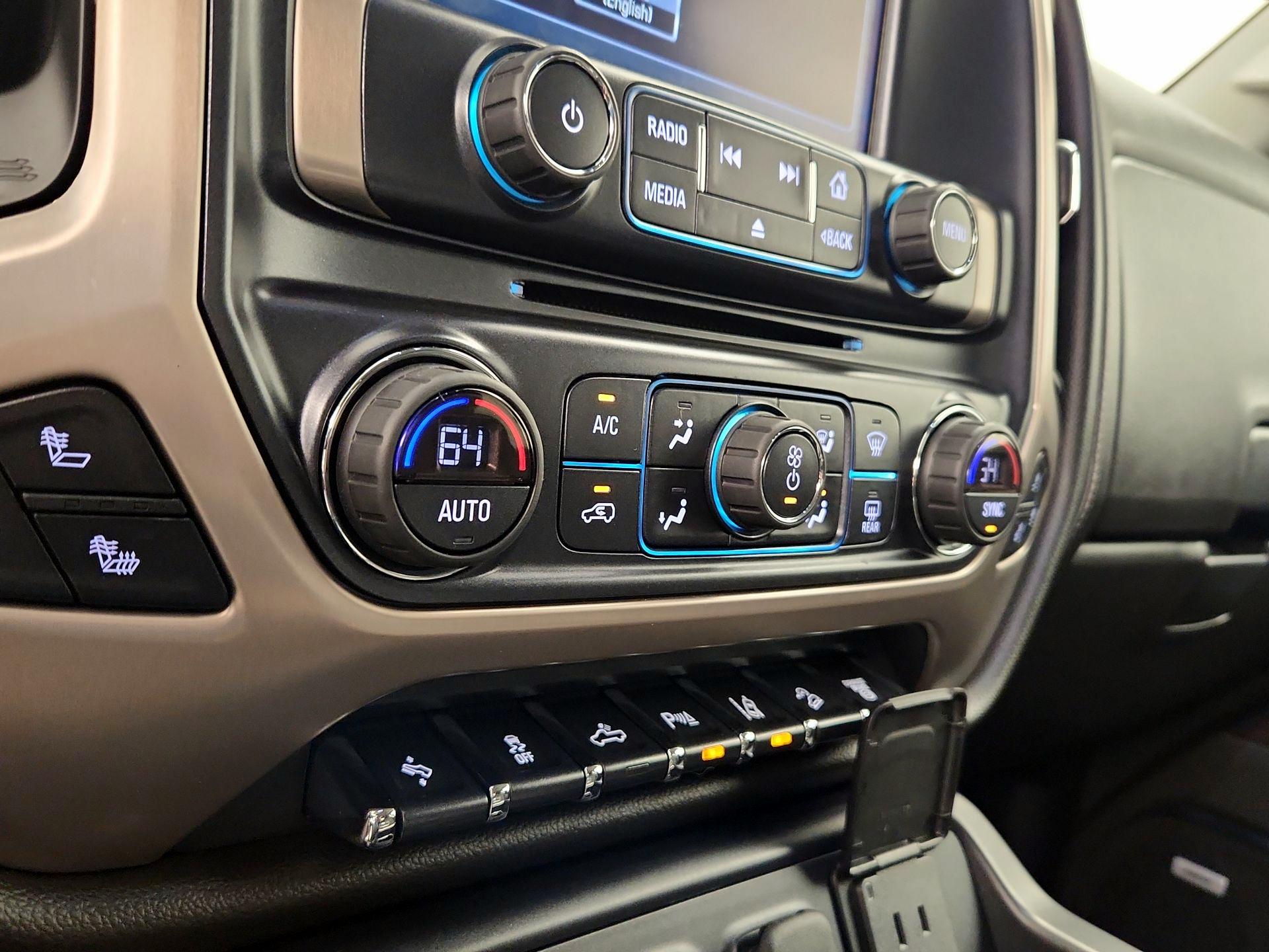 Thumbnail: 2018 GMC Sierra 2500 - 17