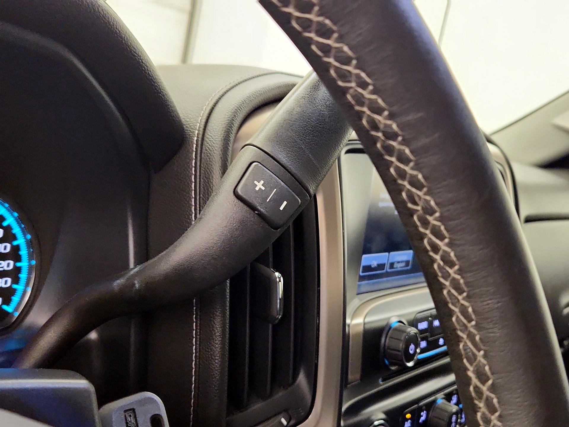 Thumbnail: 2018 GMC Sierra 2500 - 18