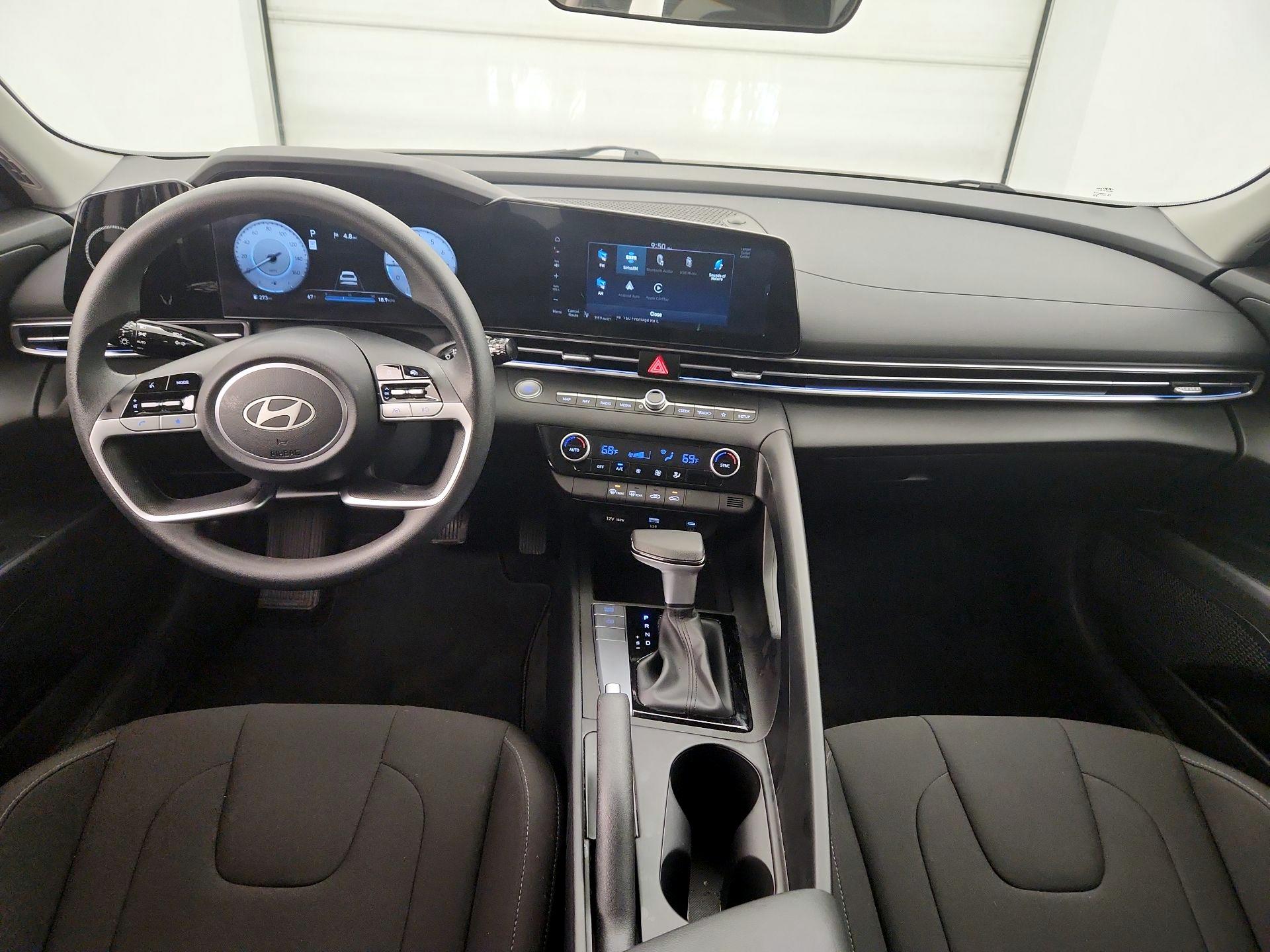 Thumbnail: 2024 Hyundai Elantra - 9