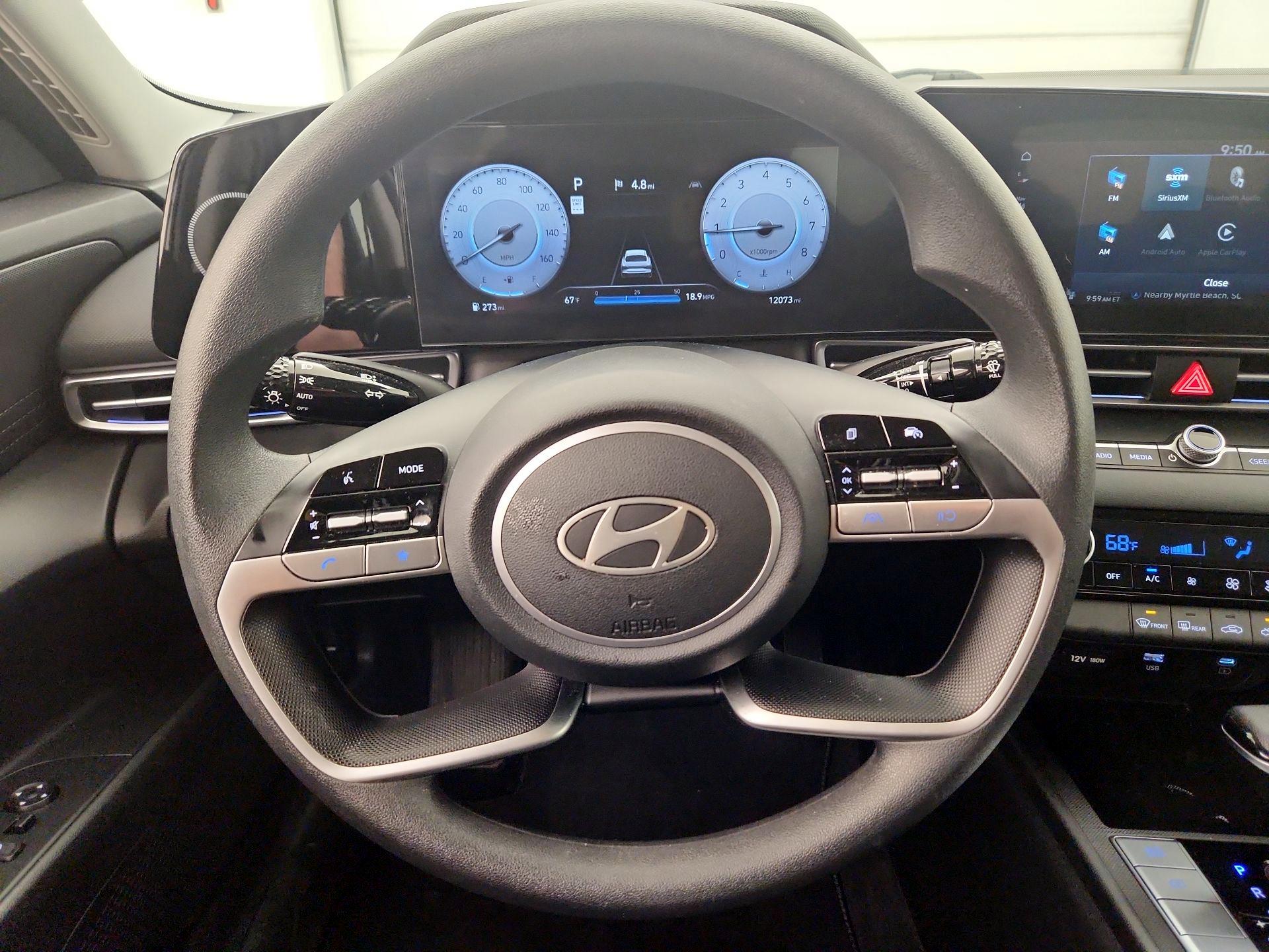 Thumbnail: 2024 Hyundai Elantra - 10