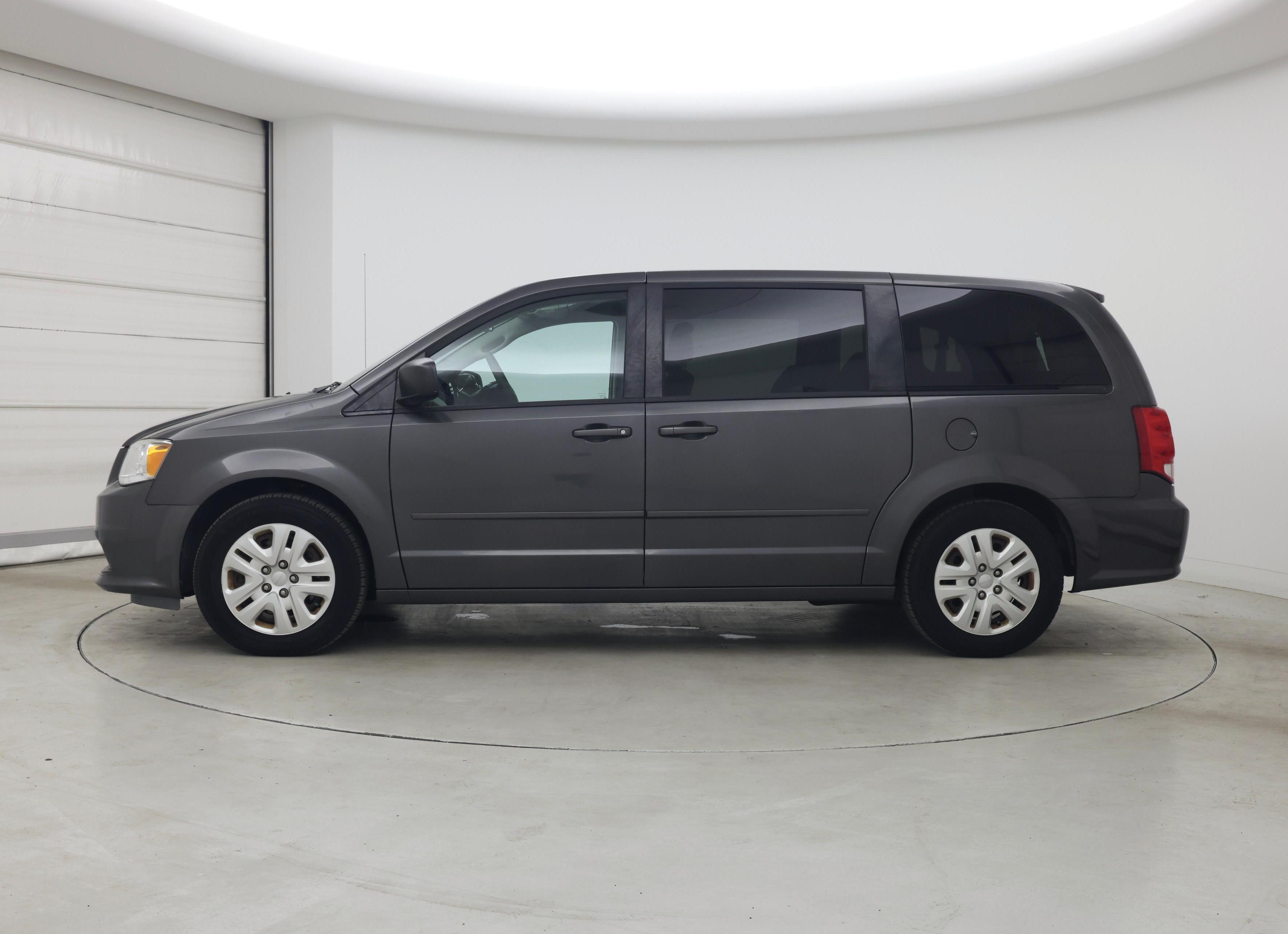 Thumbnail: 2016 Dodge Grand Caravan - 3