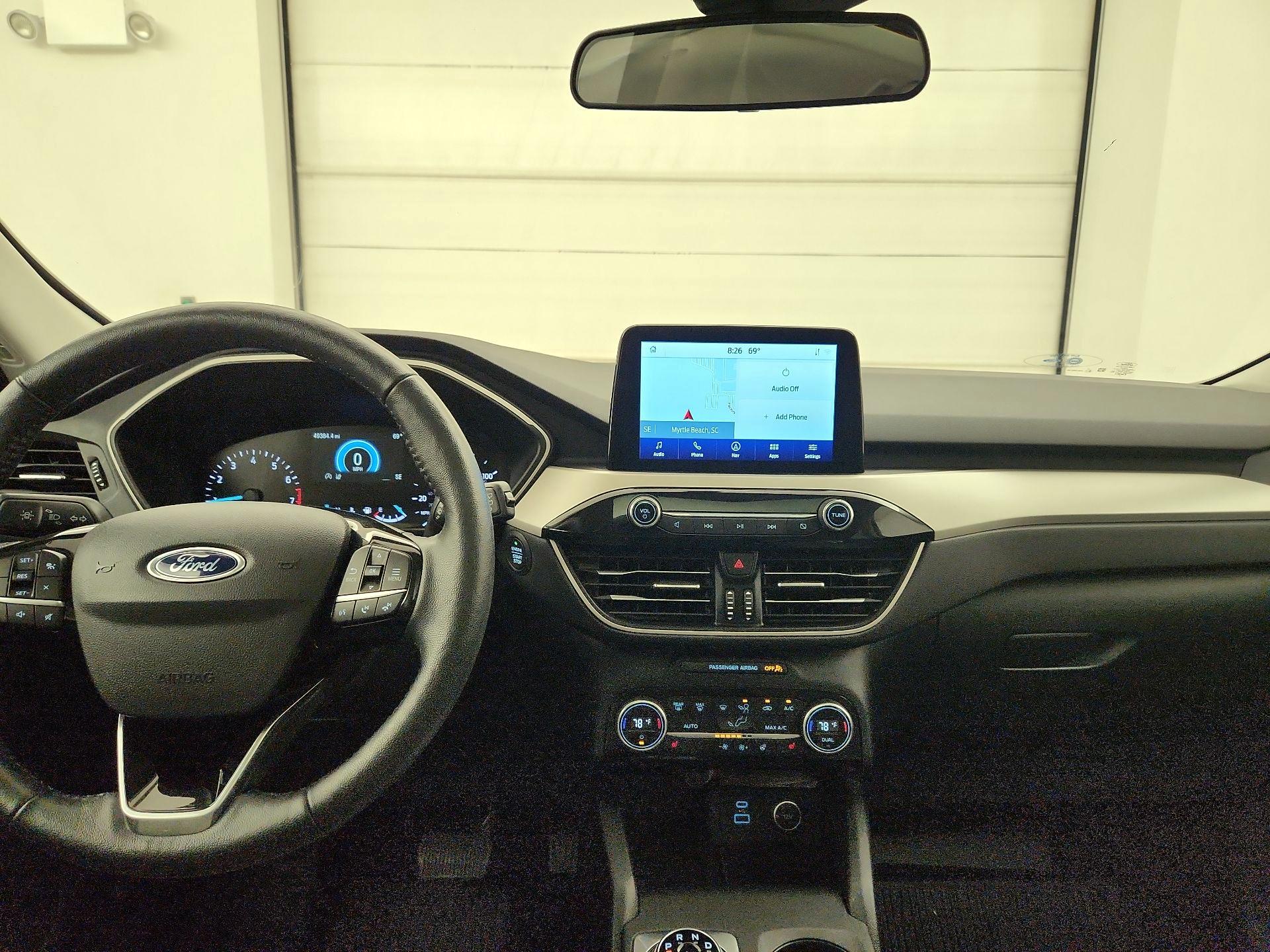 Thumbnail: 2021 Ford Escape - 8