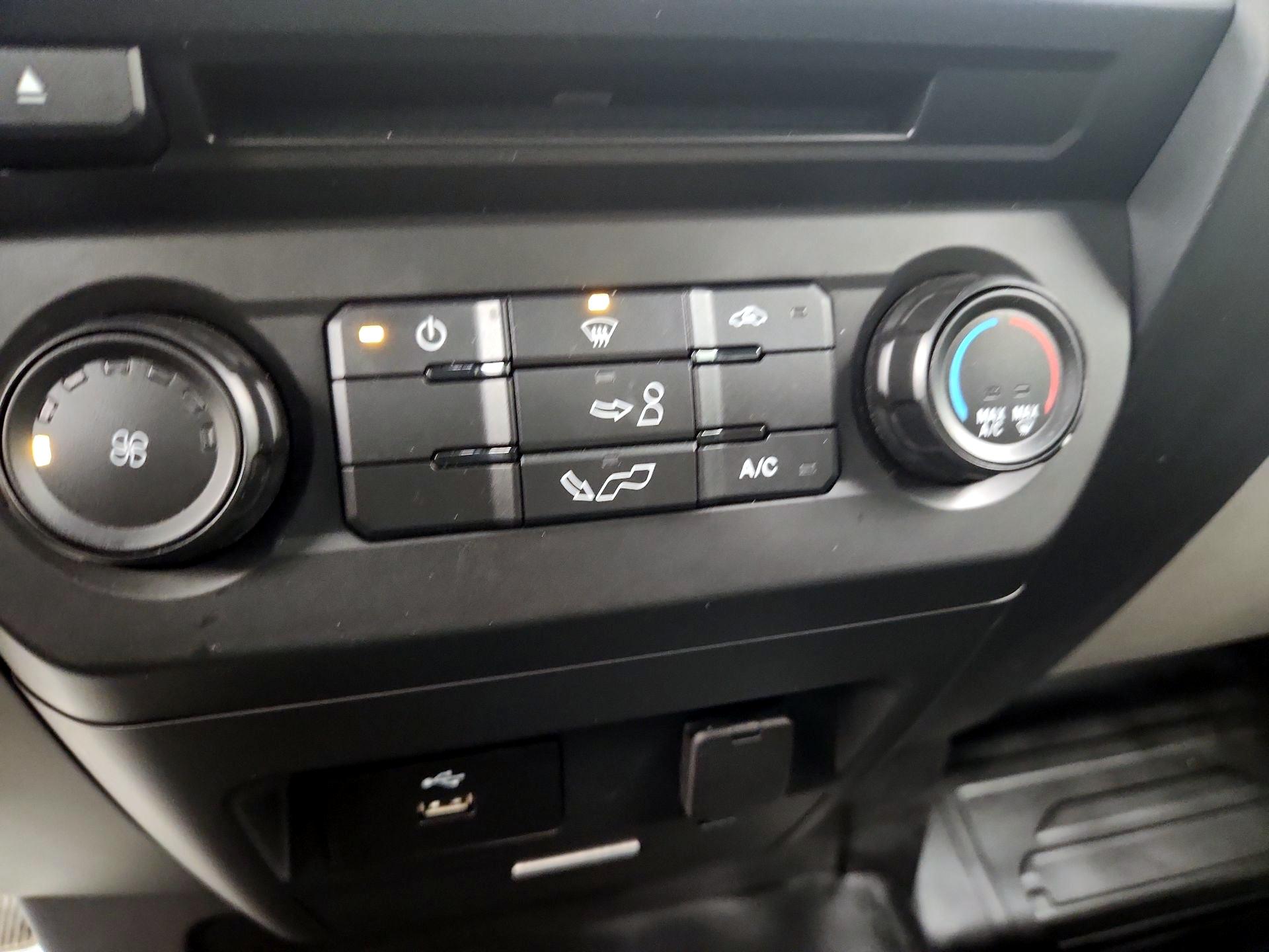 Thumbnail: 2017 Ford F-150 - 15