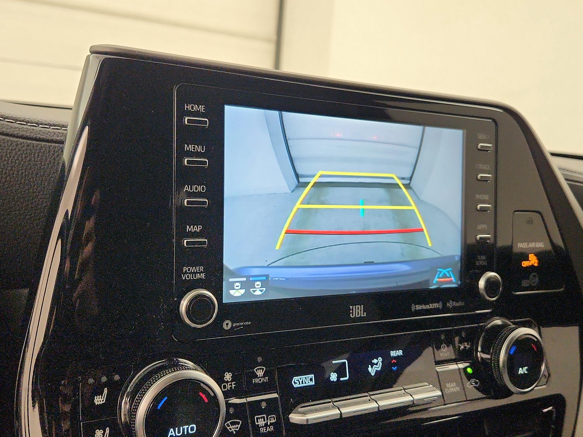 Thumbnail: 2021 Toyota Highlander - 15