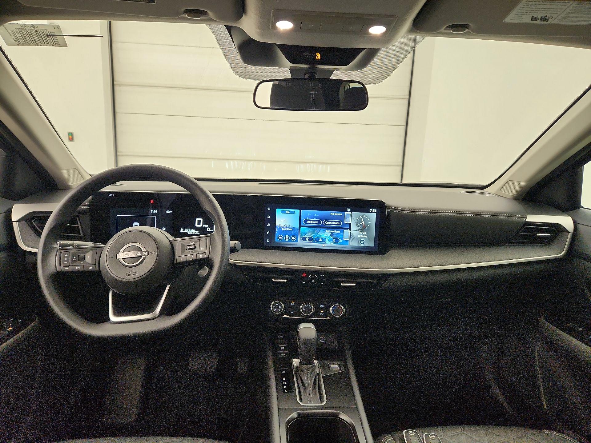 Thumbnail: 2025 Nissan Kicks - 9