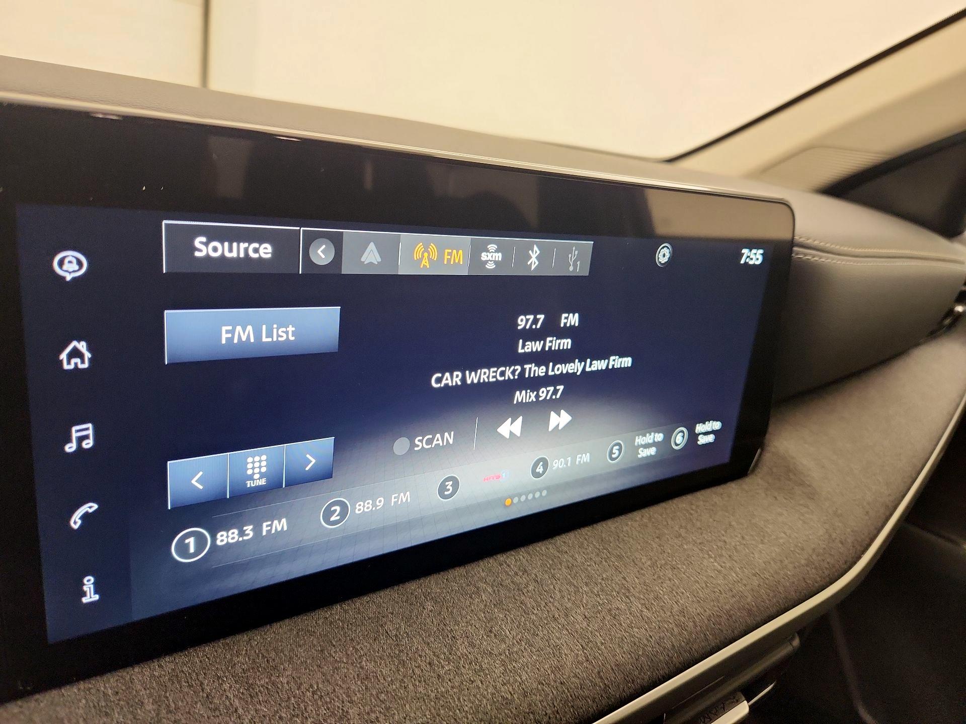 Thumbnail: 2025 Nissan Kicks - 15