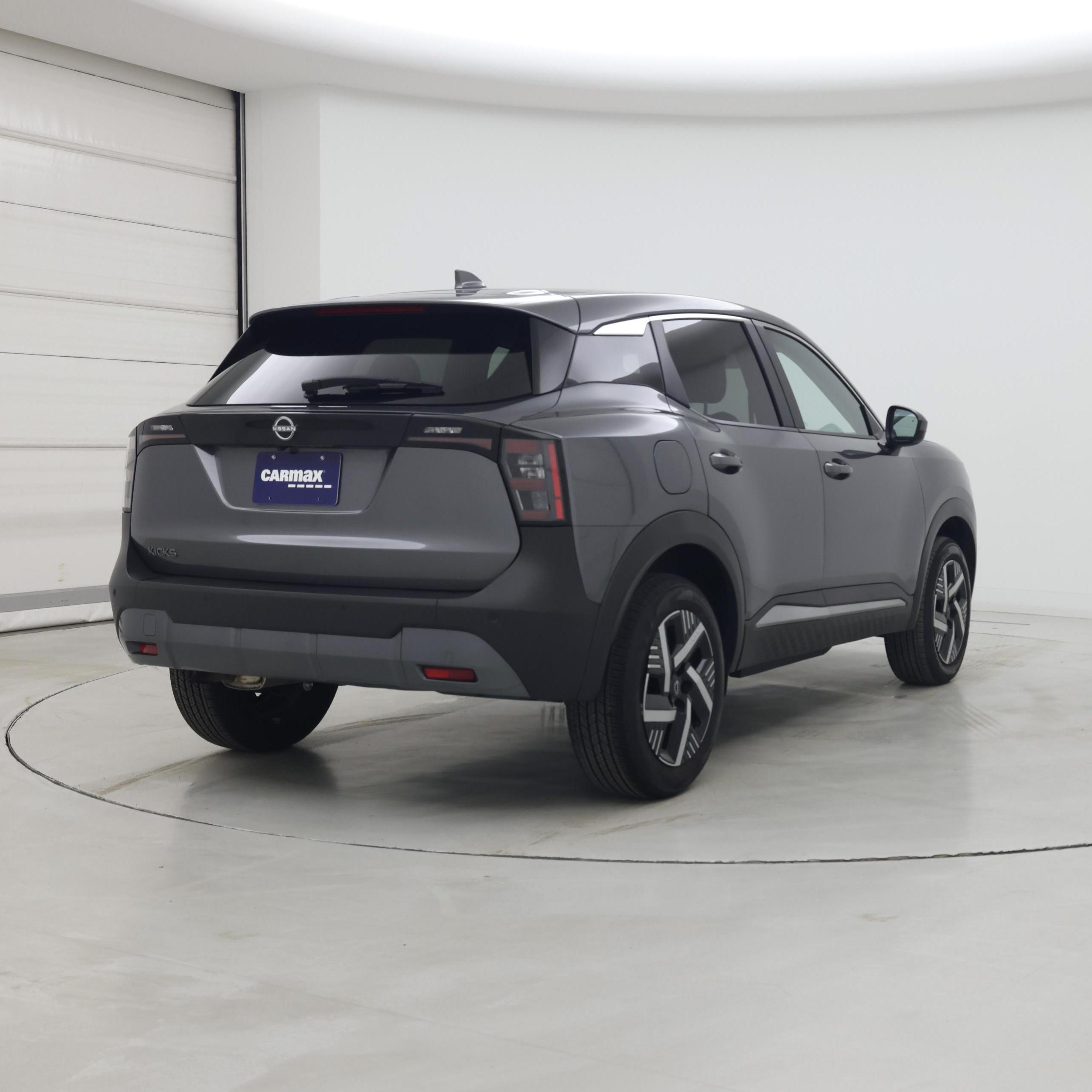 Thumbnail: 2025 Nissan Kicks - 8