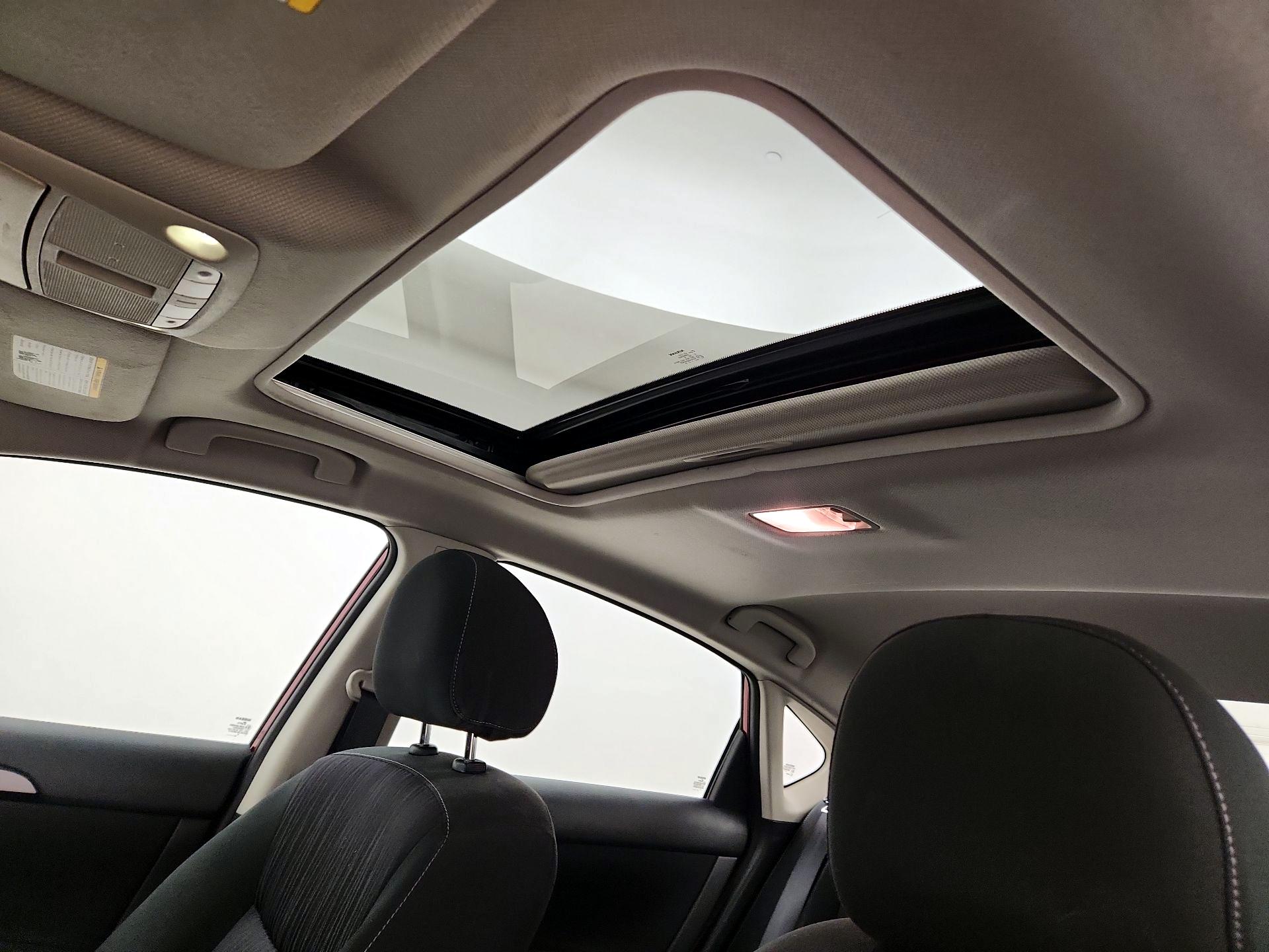 Thumbnail: 2019 Nissan Sentra - 19