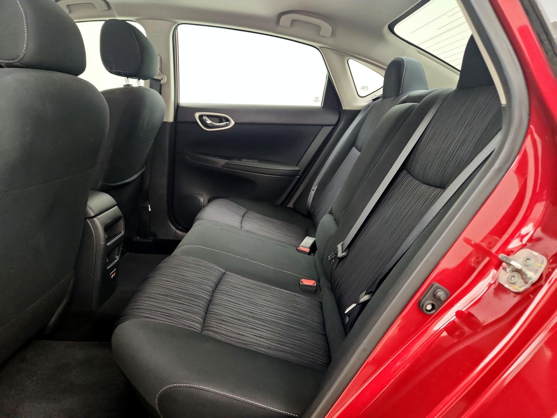 Thumbnail: 2019 Nissan Sentra - 20