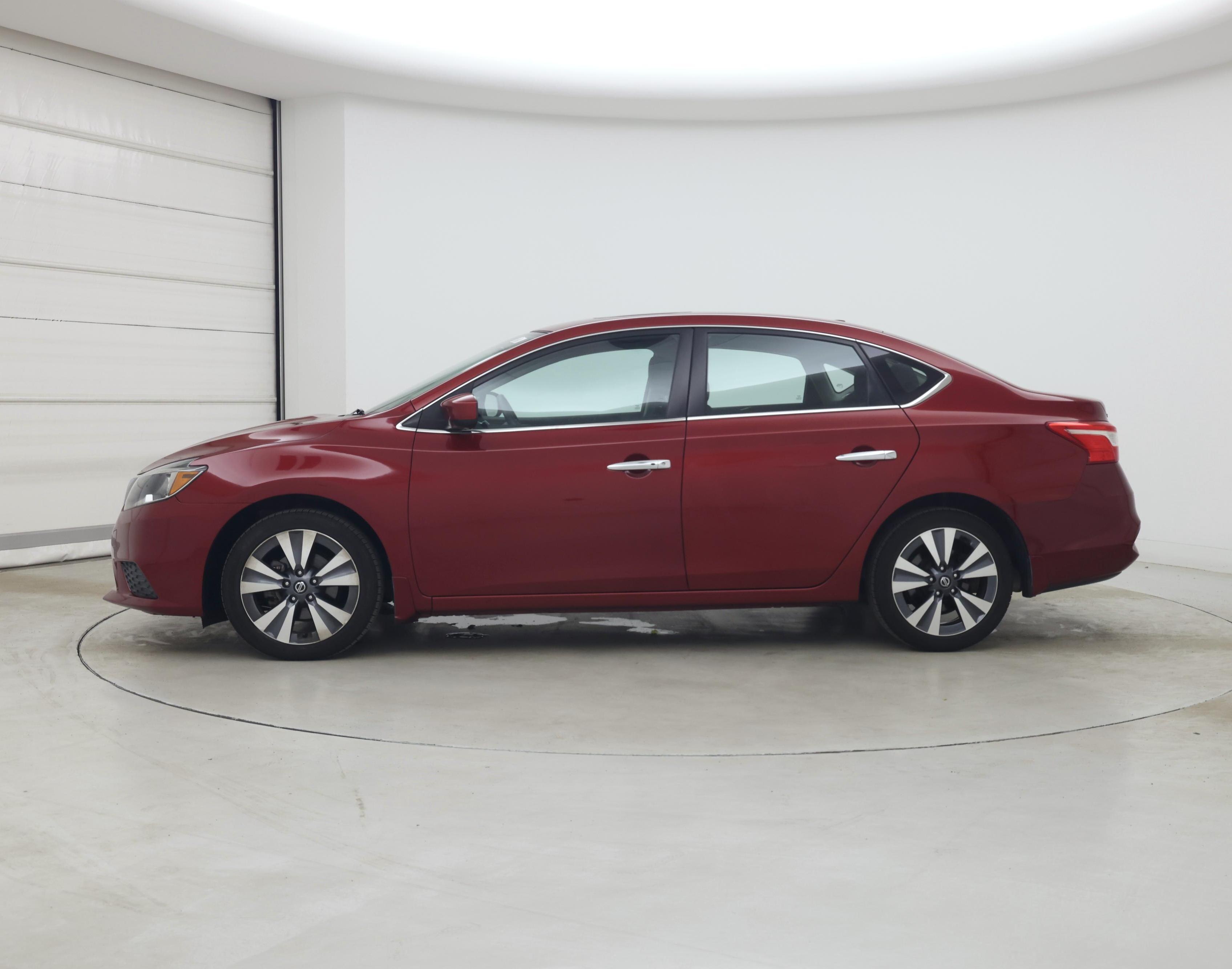 Thumbnail: 2019 Nissan Sentra - 3