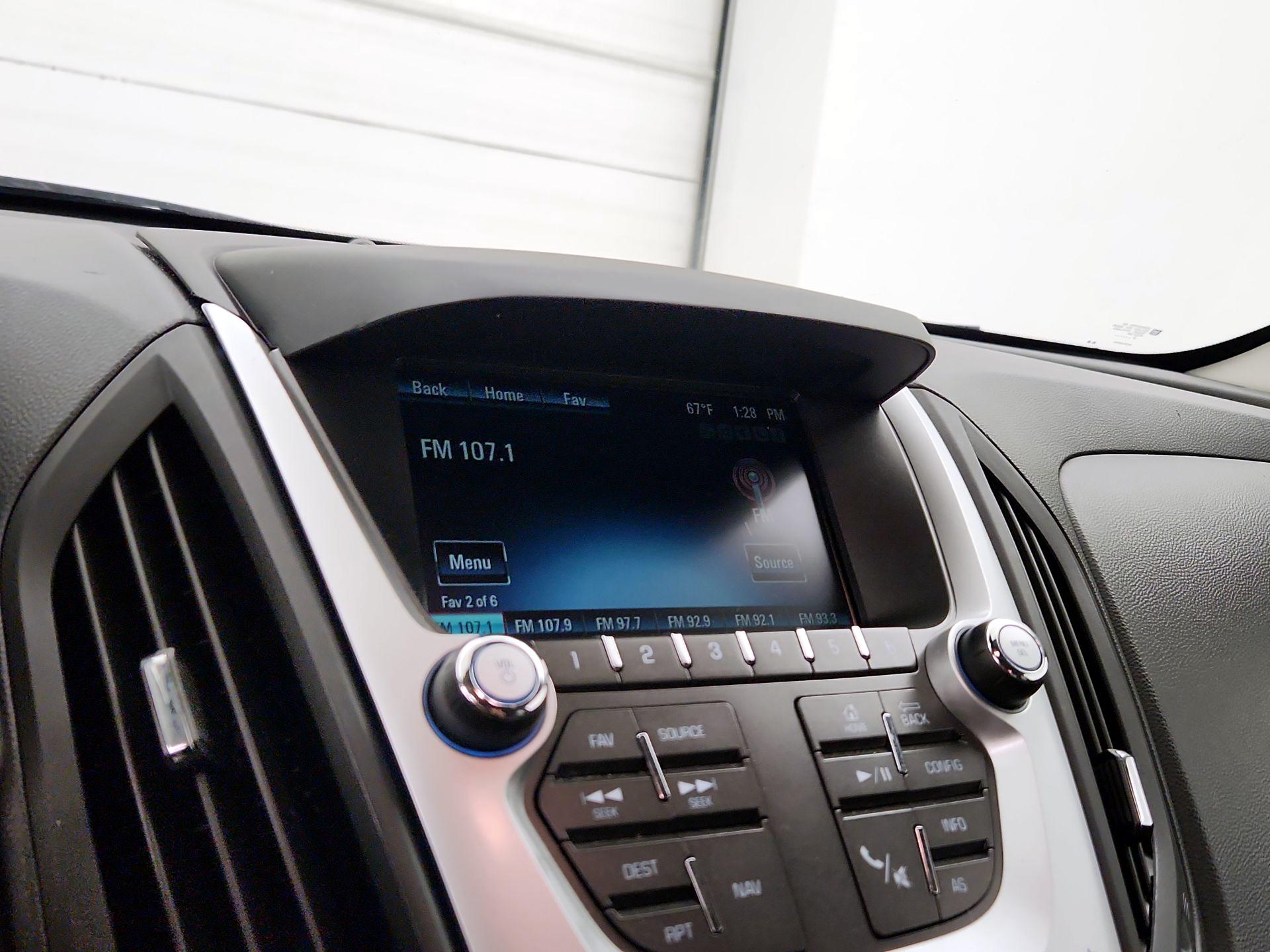 Thumbnail: 2017 Chevrolet Equinox - 15