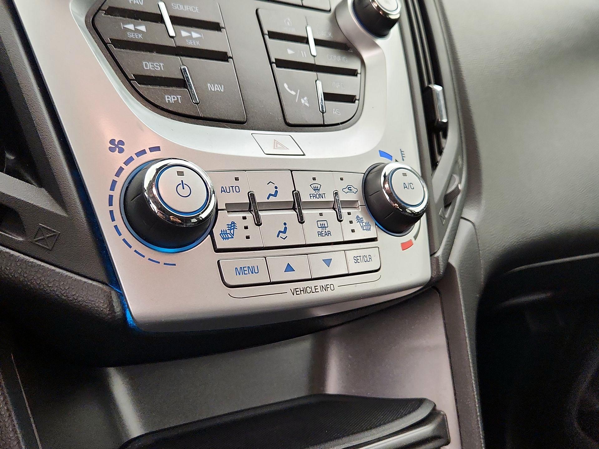 Thumbnail: 2017 Chevrolet Equinox - 16